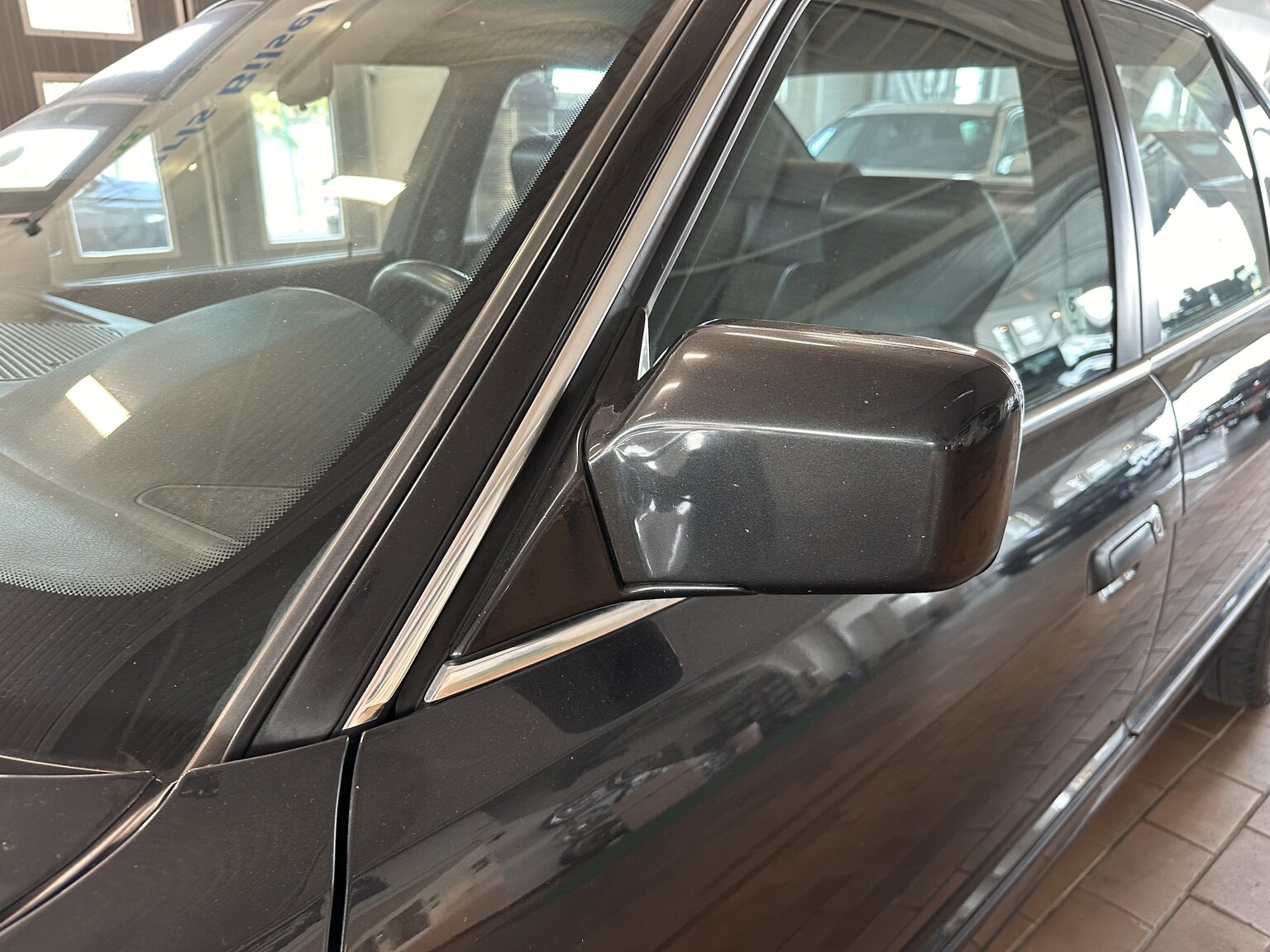 Exterior image of 1991 ALPINA BMW ALPINA B10 BI-TURBO
