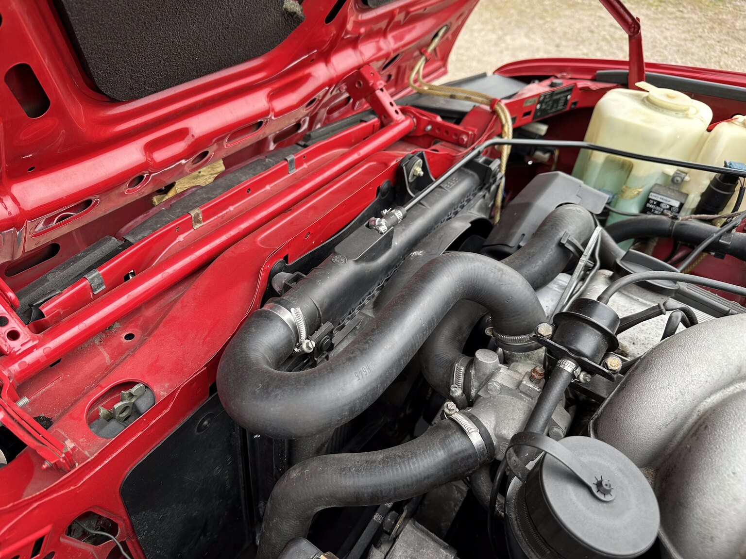 Image of 1987 BMW 325i Convertible mechanics (8)