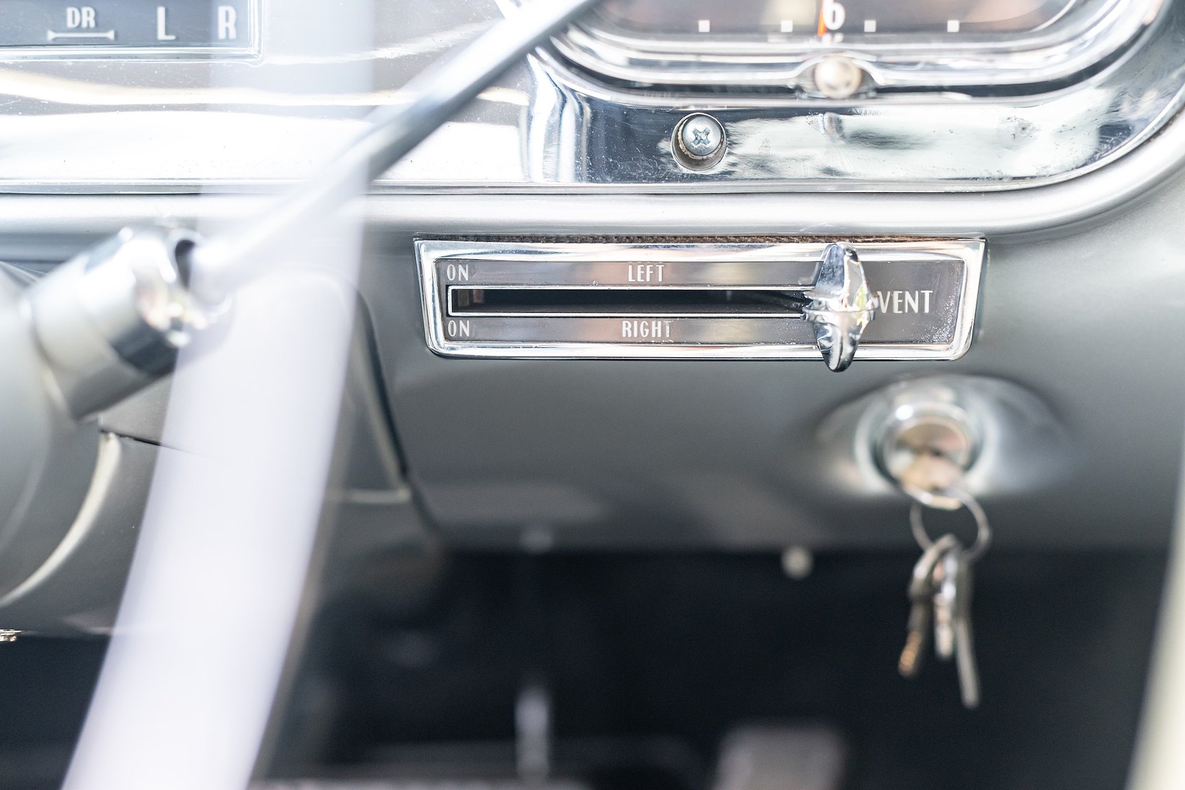 Interiörbild 1958 Cadillac Coupe de Ville