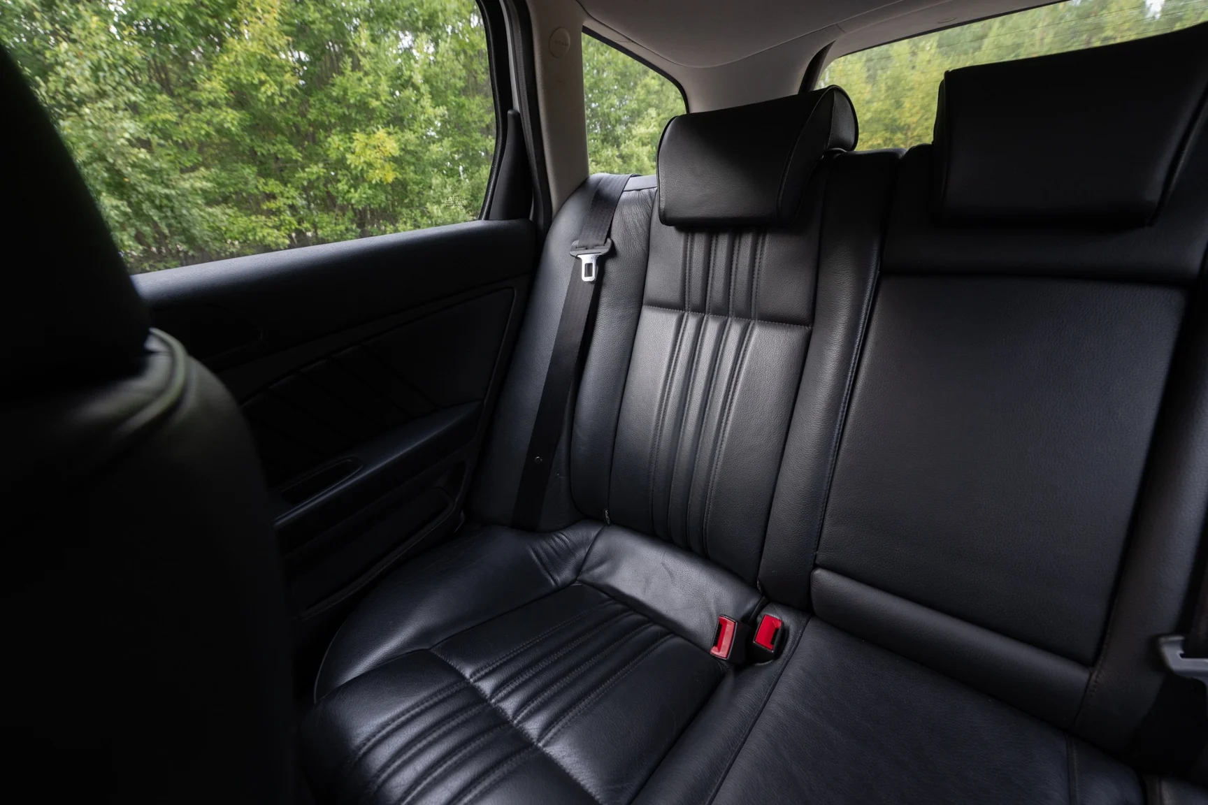 Innenraumfoto von 2008 Alfa Romeo 159 Q4 Sportwagon (45)