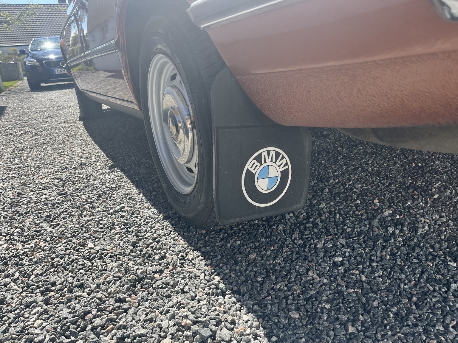 Exteriörbild på 1977 BMW 518 (39)