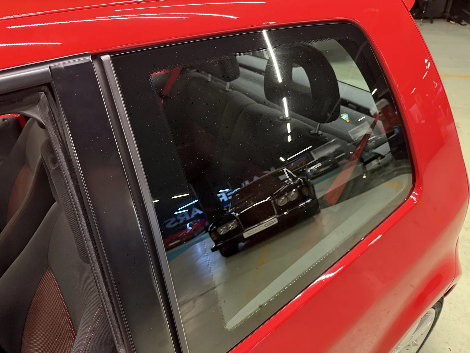 Exteriörbild på 2000 VW LUPO GTI 2001 (35)