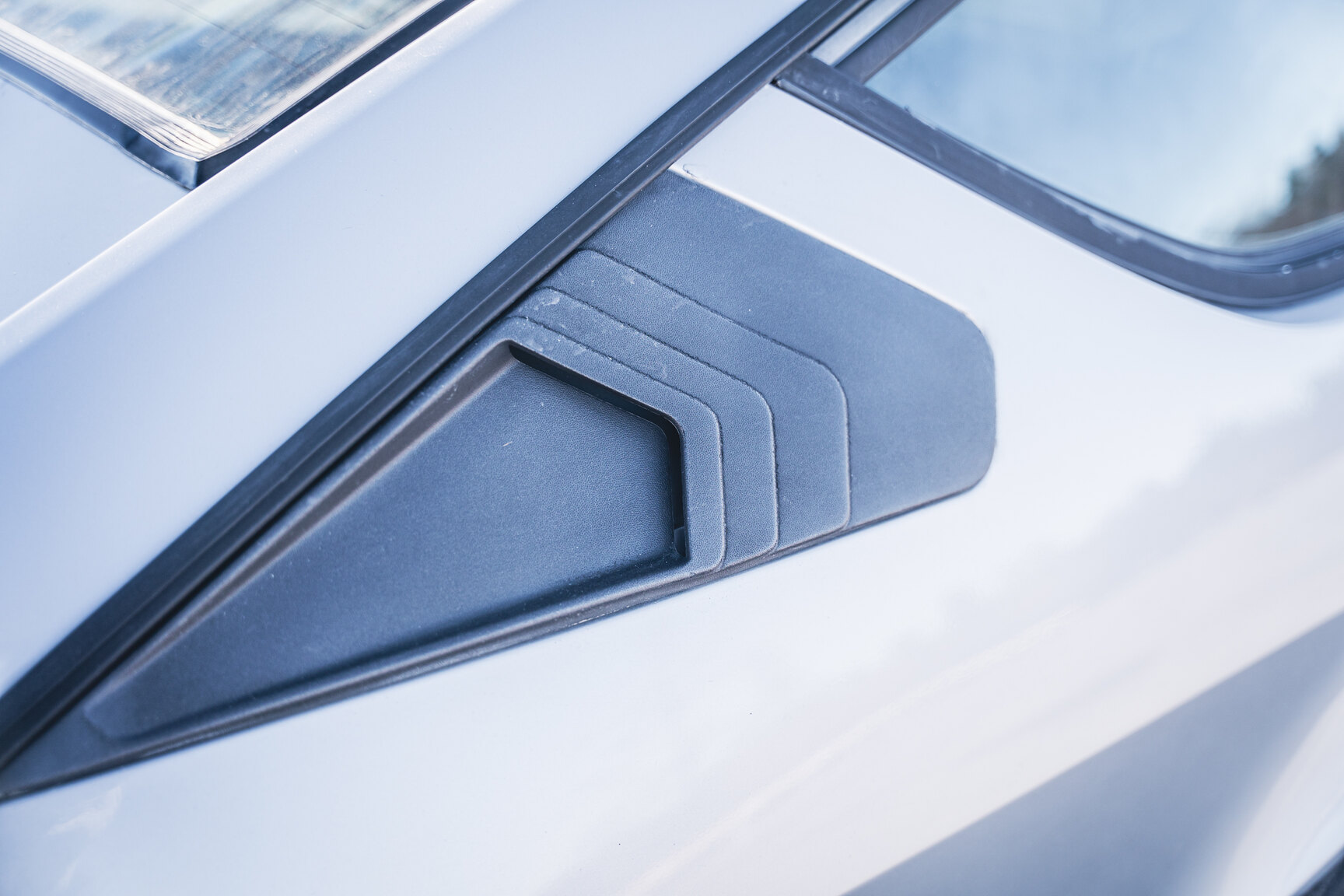 Exterior image of 1985 Alfa Romeo GTV 6 2.5