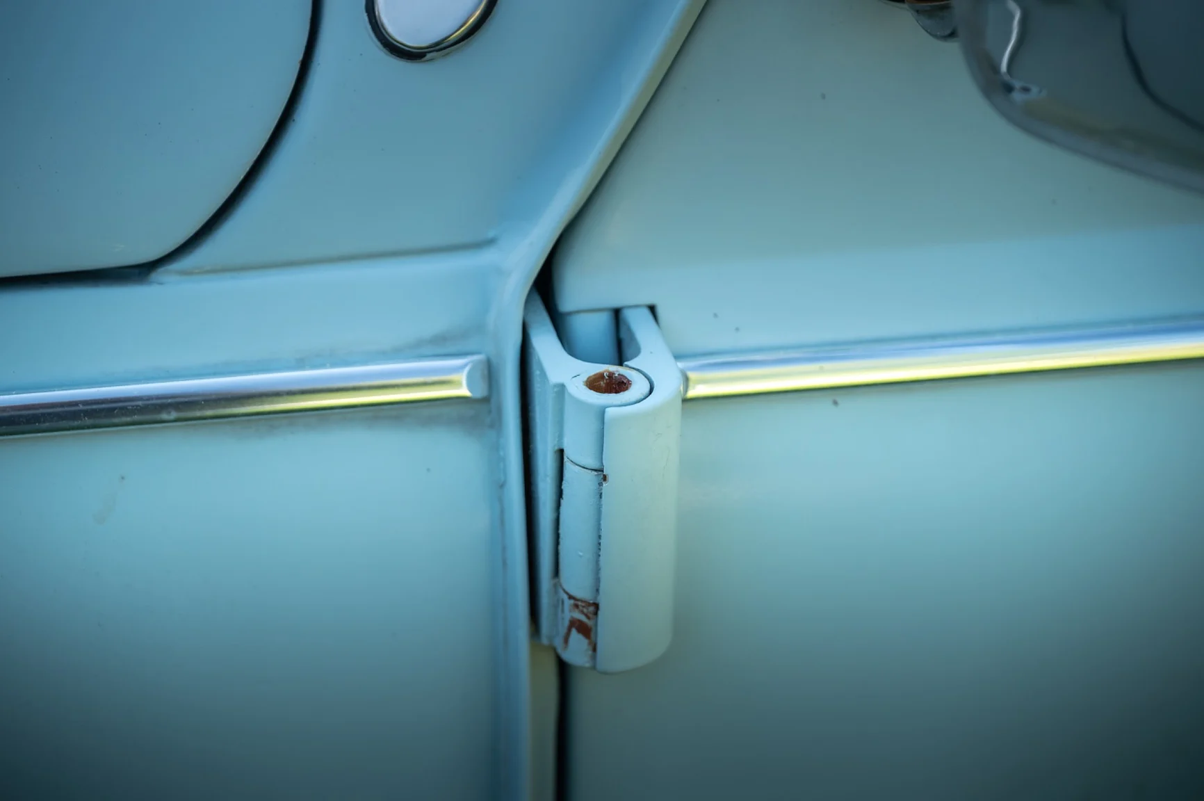 Exterior image of 1968 Volkswagen 1300 Type 11 (36)