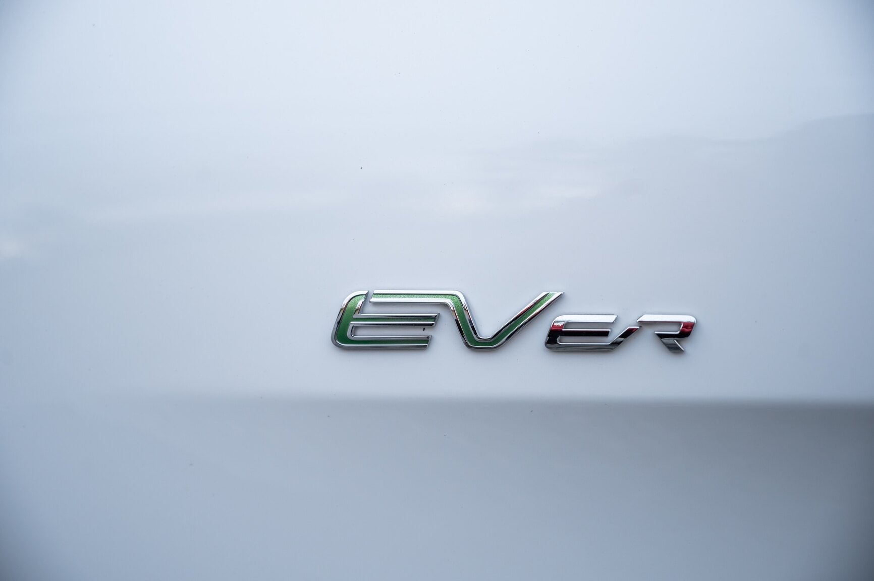 Exteriörbild på 2012 Fisker Karma ES
