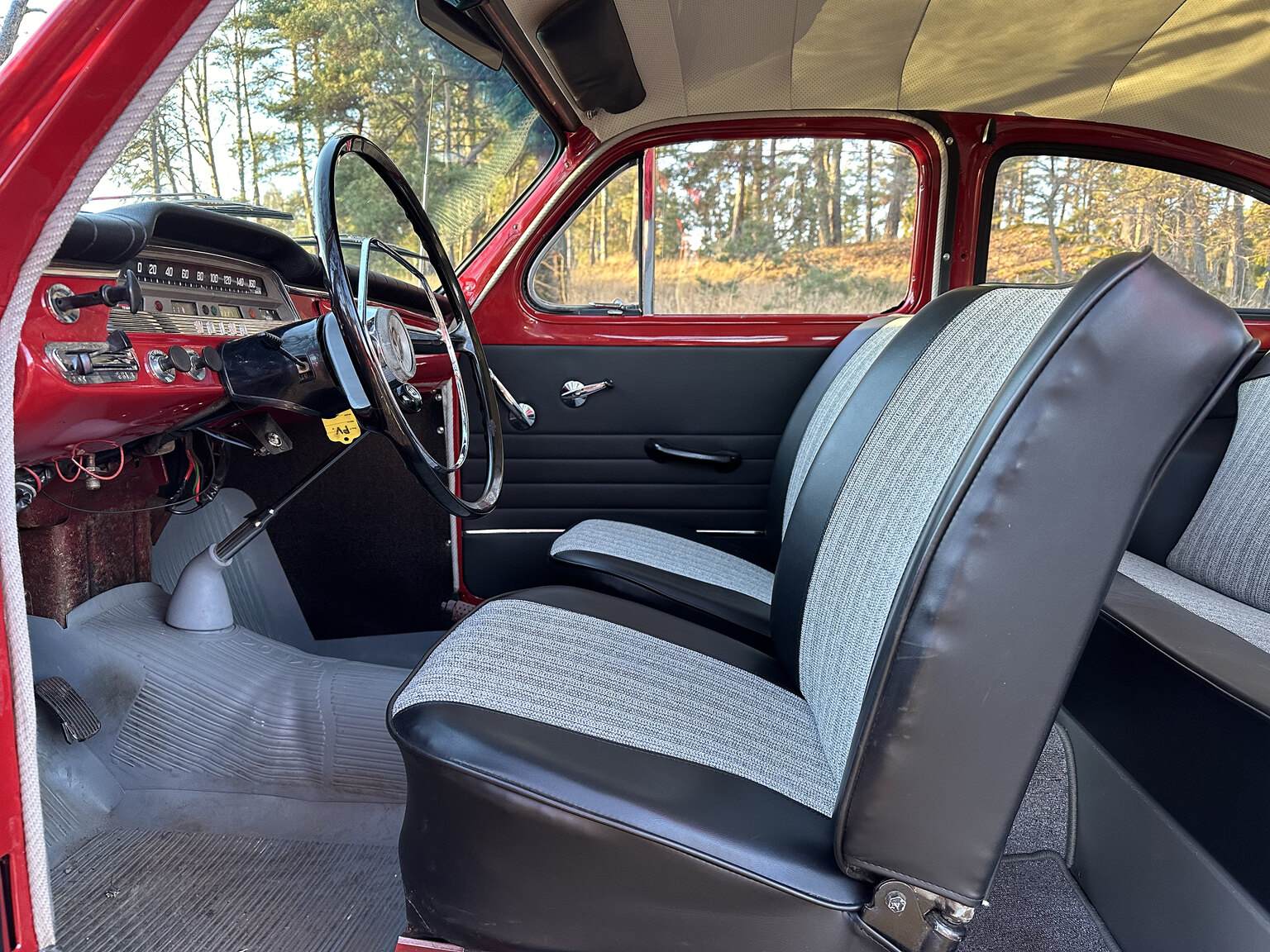 Interiörbild 1965 Volvo PV 544 Sport