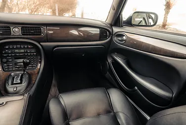 #<Image:0x00007f1cbe8cb2c0>