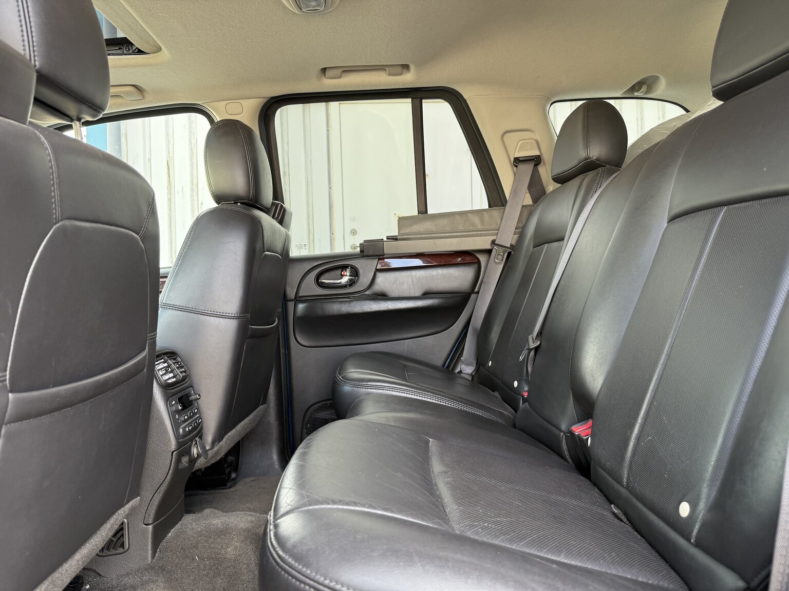 Interior image of 2006 SAAB 9-7X 5.3 V8 XWD