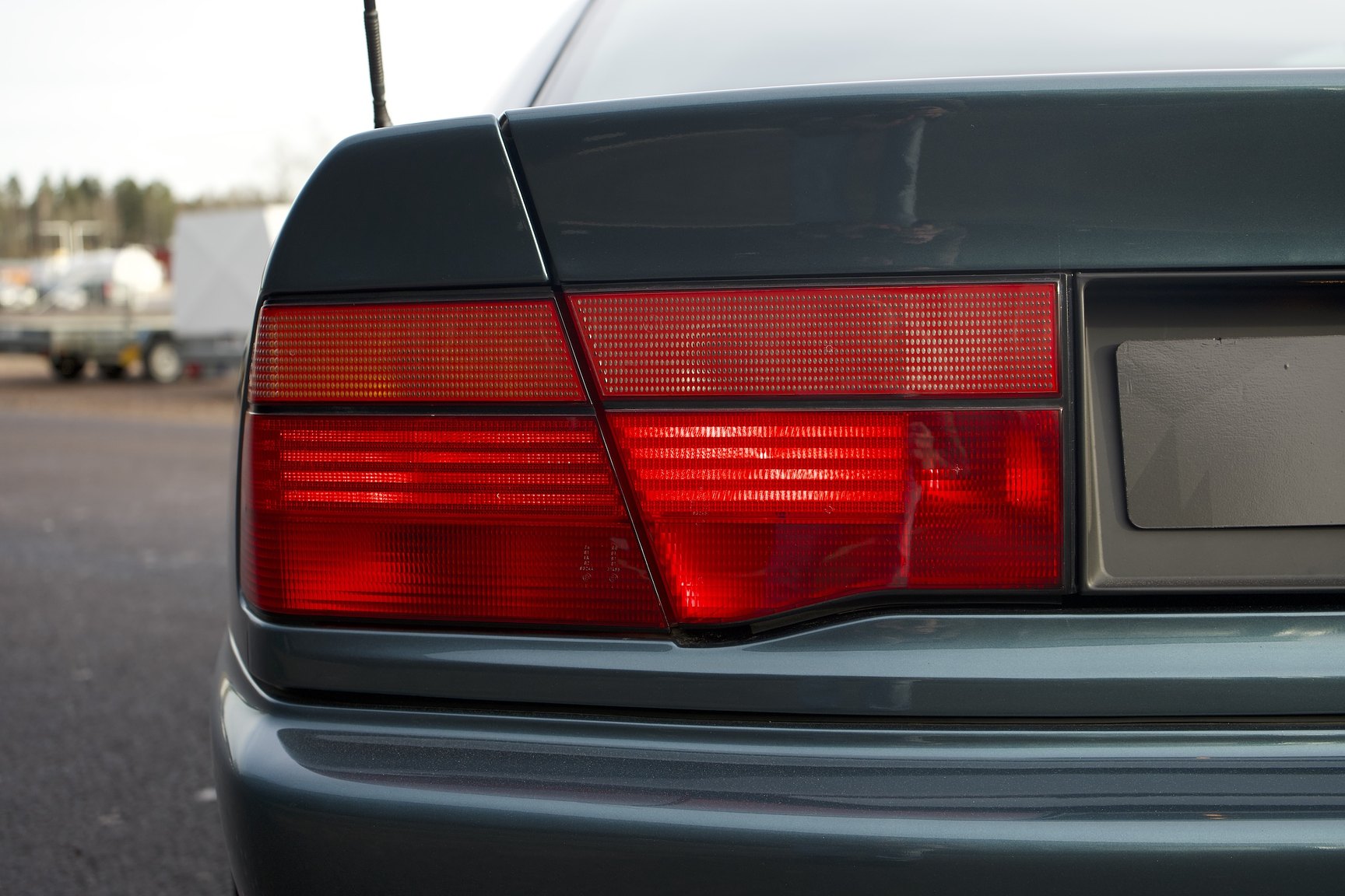 Exteriörbild på 1992 BMW 850i 6-speed manual - NO RESERVE