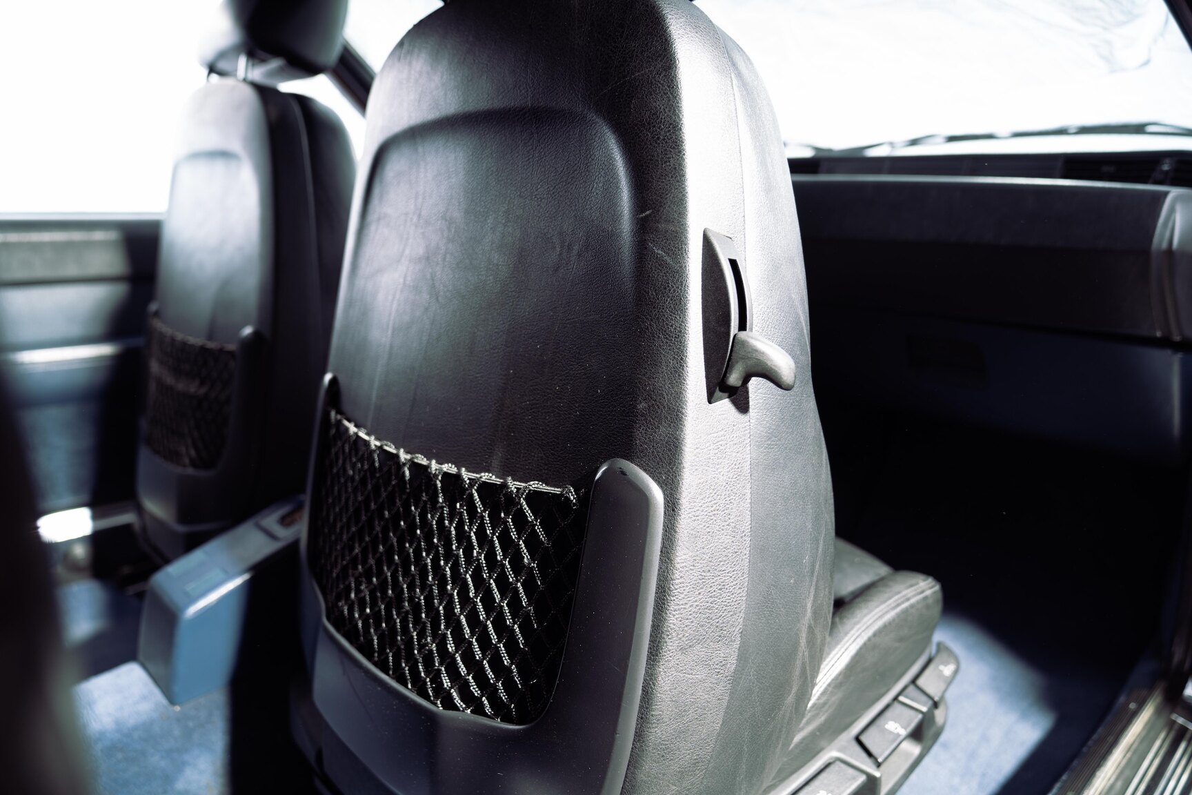 Innenraumfoto von 1986 BMW 635 CSi (54)