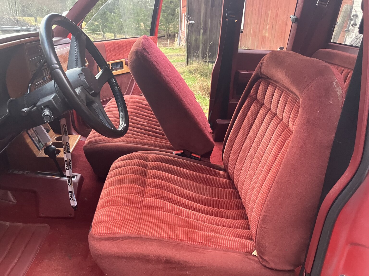 Interior image of 1991 Chevrolet K2500 Extended Cab 5.7 V8 4WD Pickup