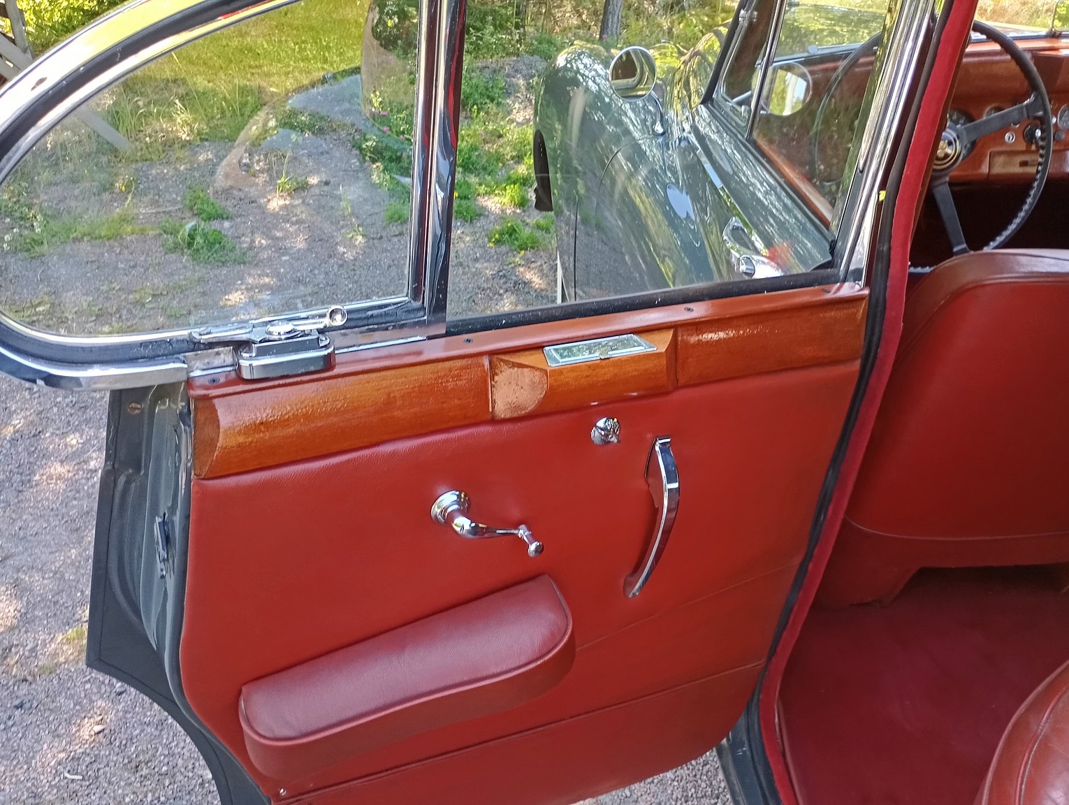 Interior image of 1954 Jaguar Mark VII