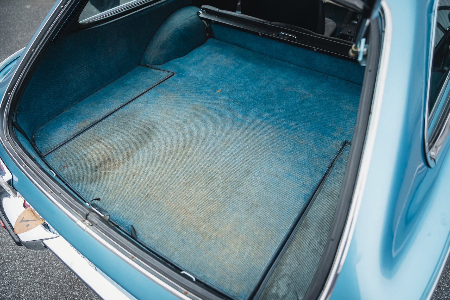 Interior image of 1972 Volvo 1800 ES