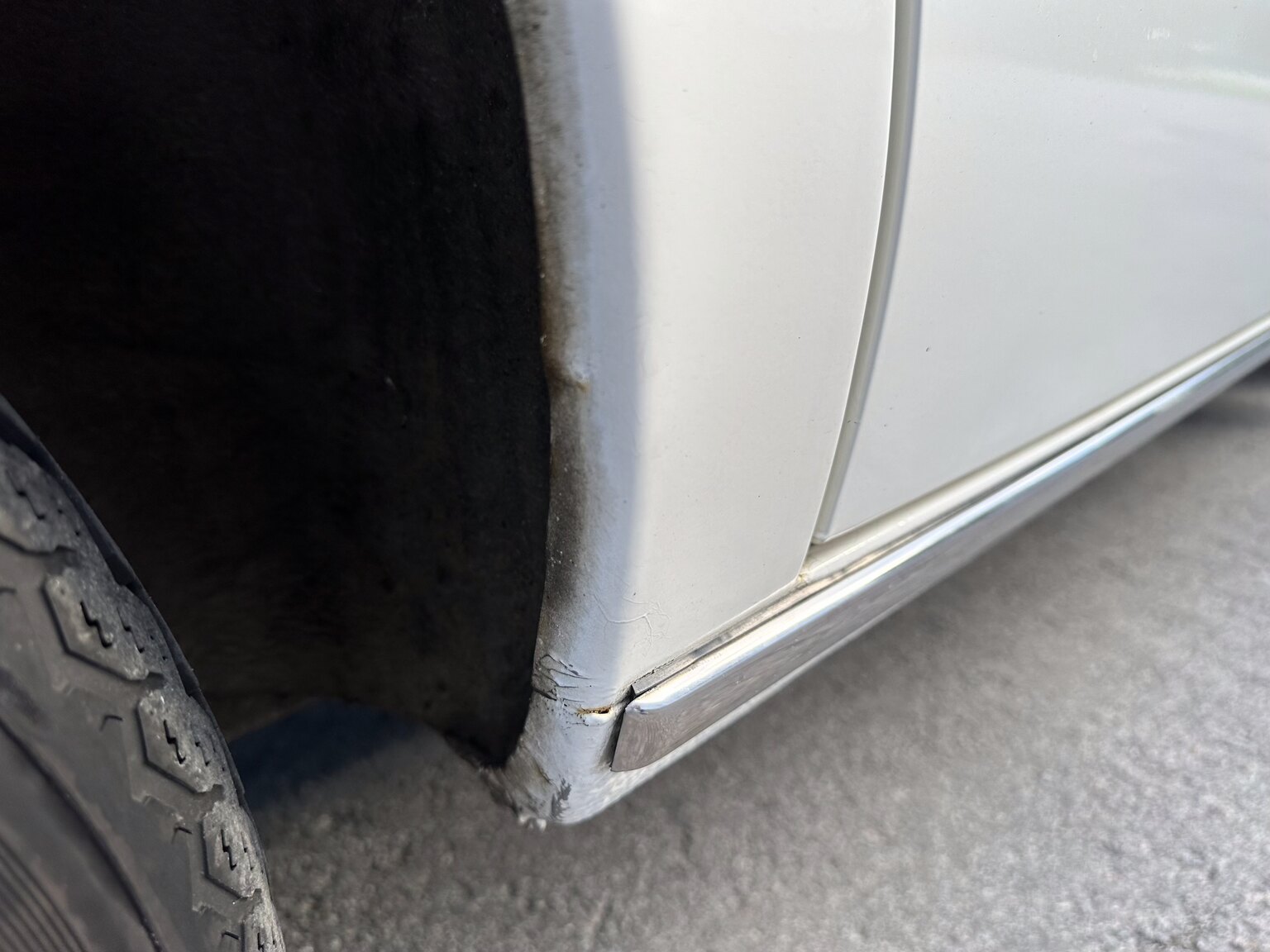 Exteriörbild på 1975 Mercedes Benz 200