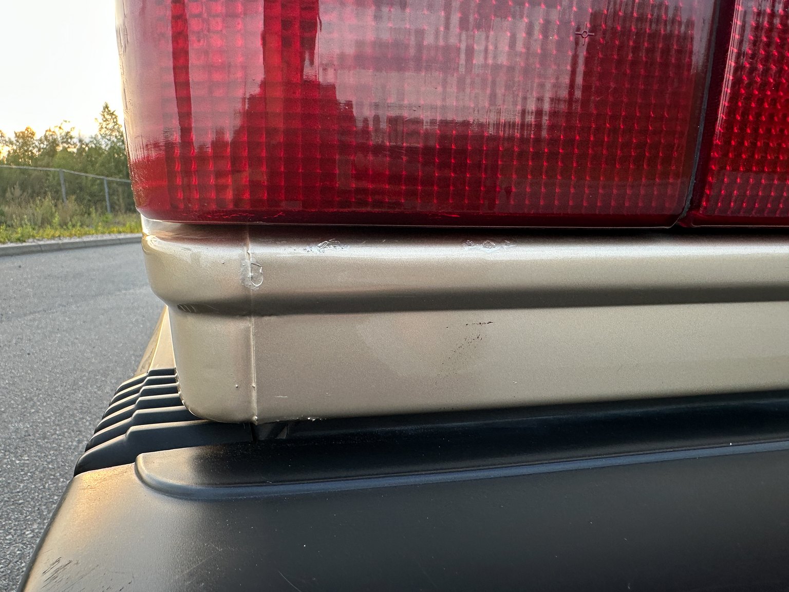 Exteriörbild på 1986 Volvo 760 GLE 2.8 V6 Automatisk