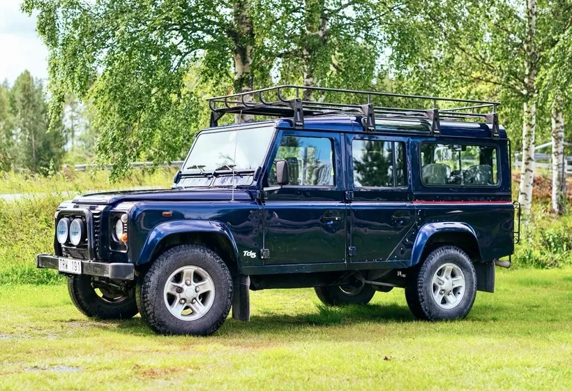 2002 Land Rover Defender 110 Kombi Td5