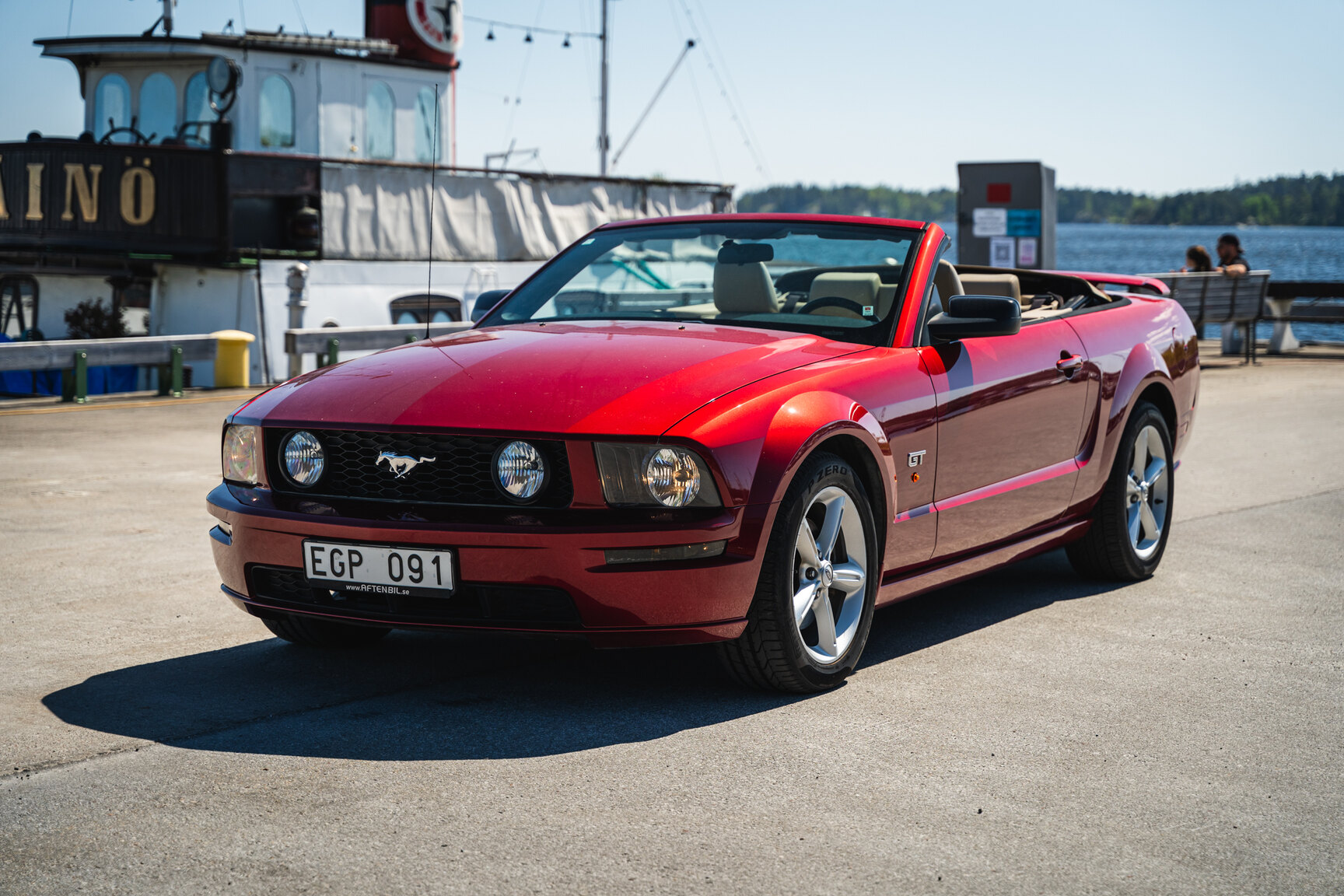 Exterior image of 2005 Ford Mustang GT Cabriolet