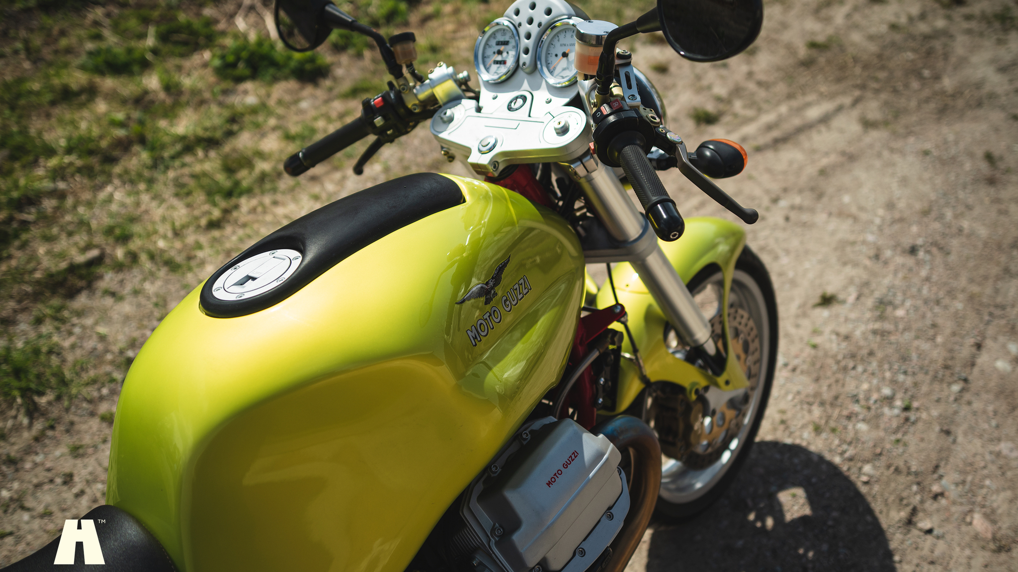 Aussenfoto 2002 Moto Guzzi V11 Sport (20)