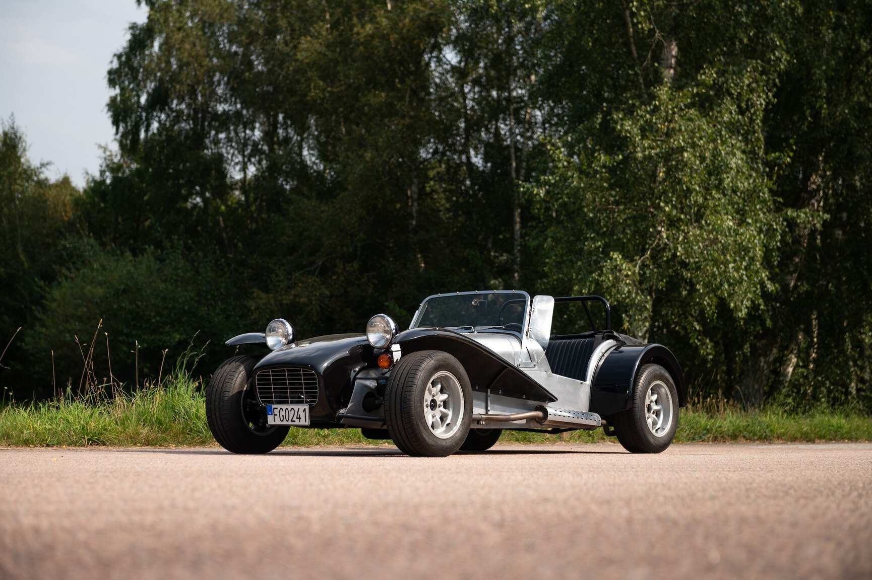 Exterior image of 1969 Lotus Super Seven