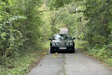 Exterior image of 2003 Jaguar S-Type R