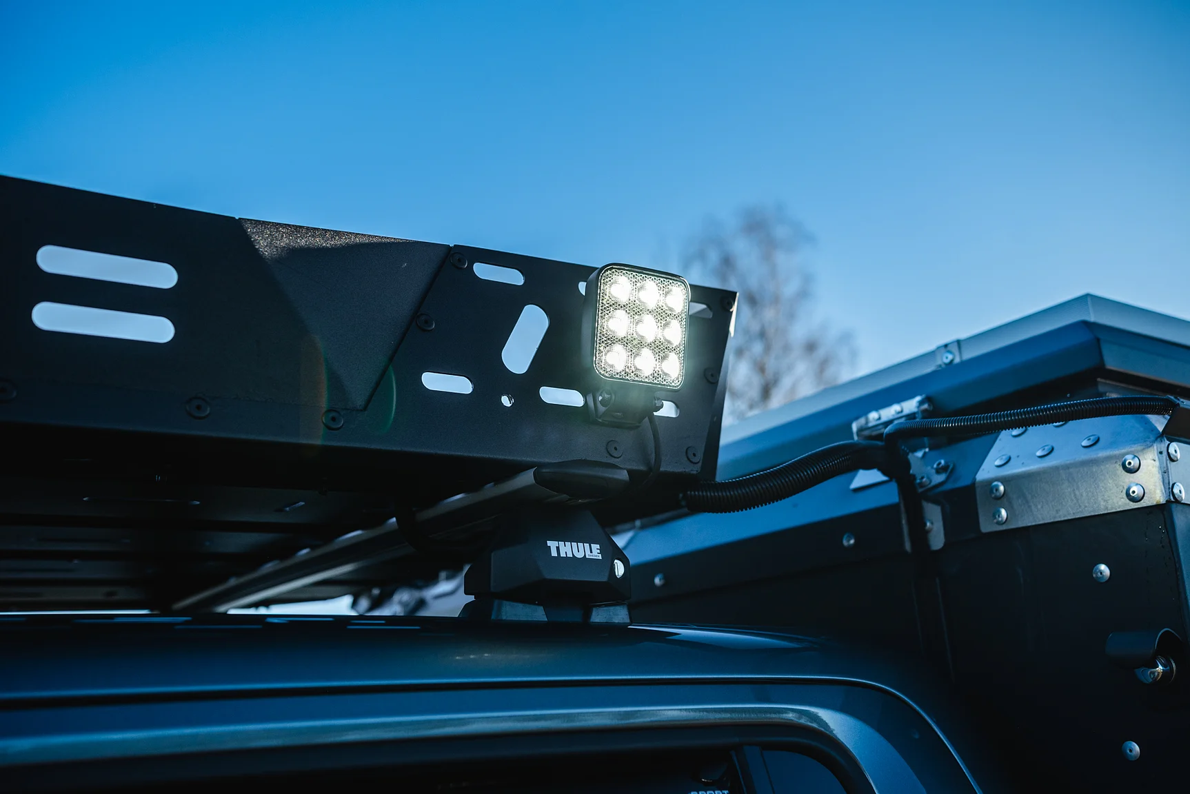 Exterior image of 2020 Northea Camper Expedition Volkswagen Amarok (51)