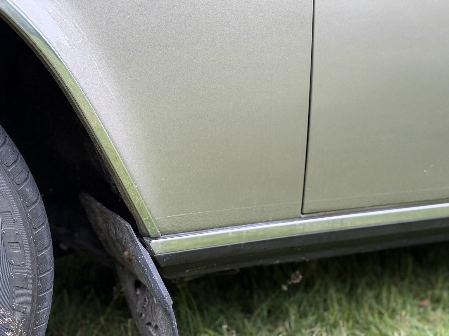 Exterior image of 1976 Volvo 264 V6 GL Automatisk