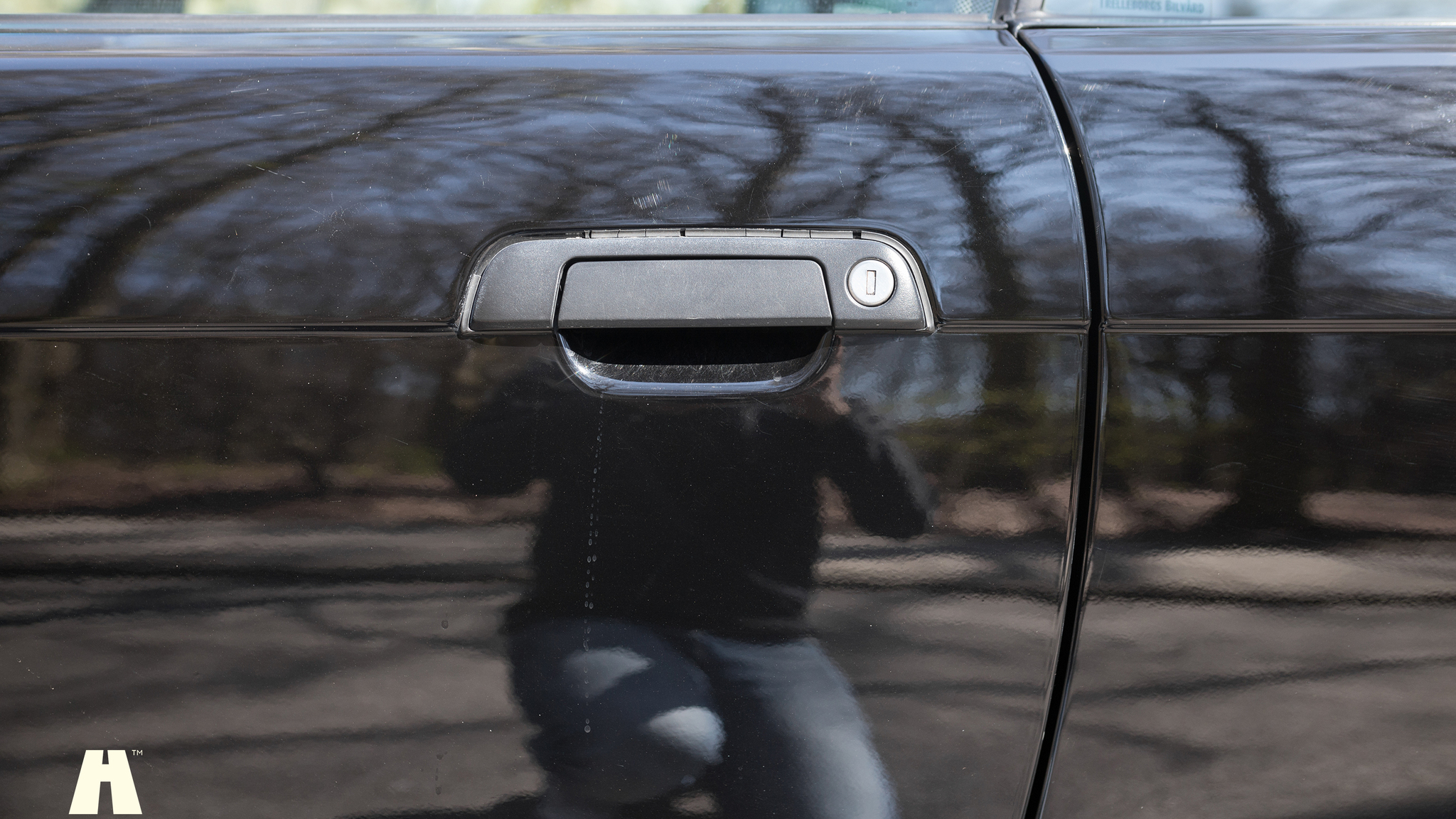 Exterior image of 1996 BMW M3 3.2 Cabriolet (74)