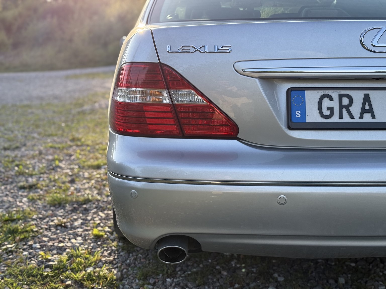 Exteriörbild på 2005 Lexus LS 430 4.3 V8