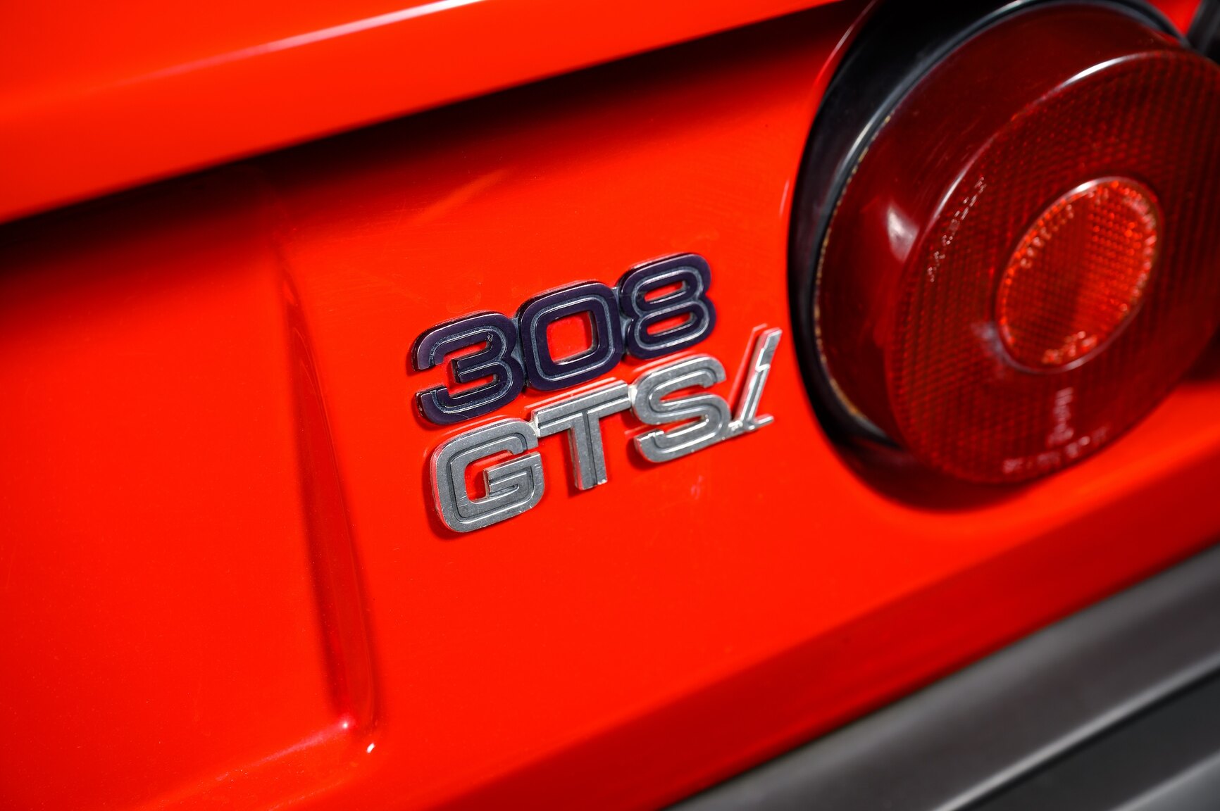 Aussenfoto 1982 Ferrari 308 GTSI