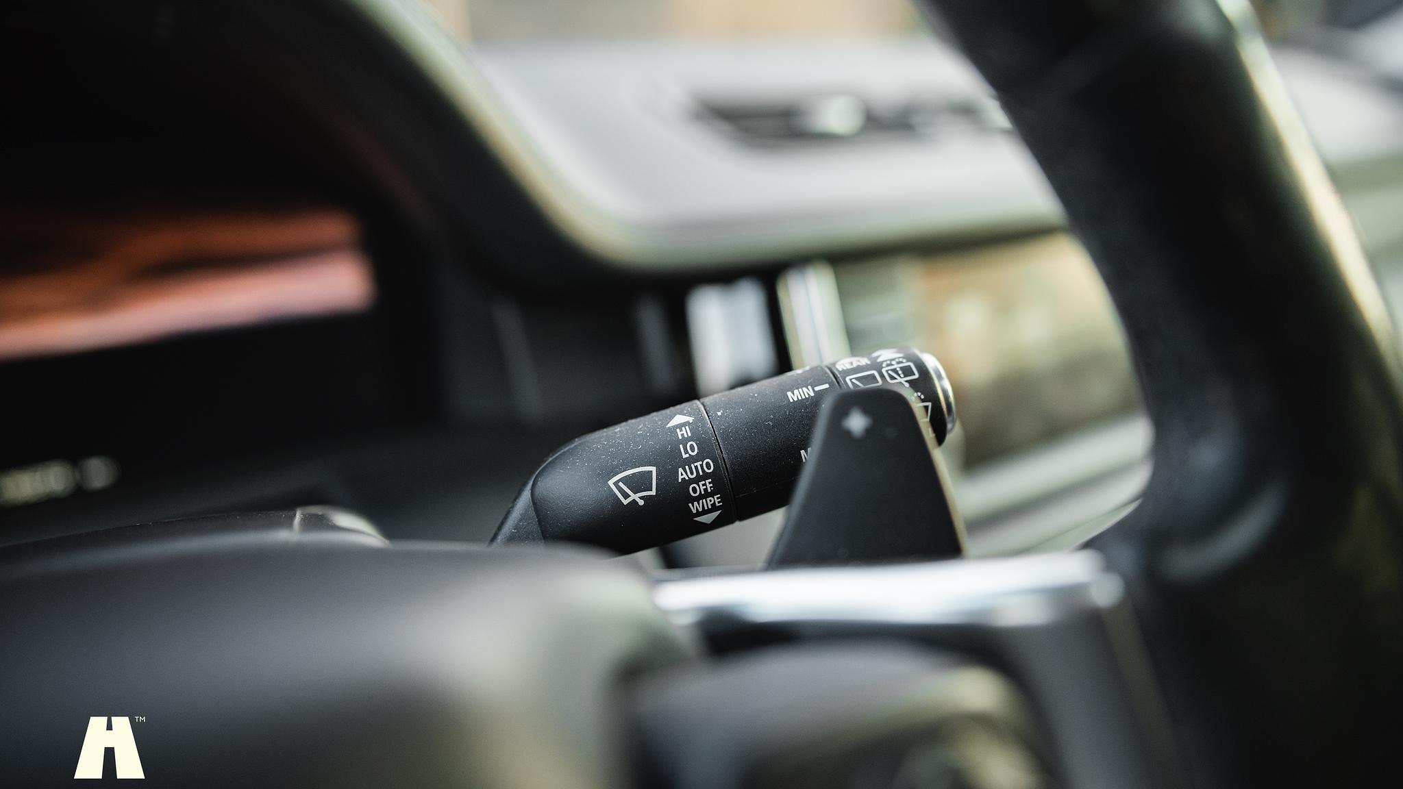 Interior image of 2012 Land Rover Range Rover Westminster TDV8 (L322)