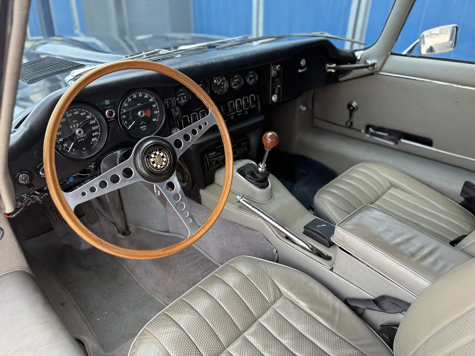Interior image of 1969 Jaguar E-Type 4.2 Coupe (1)