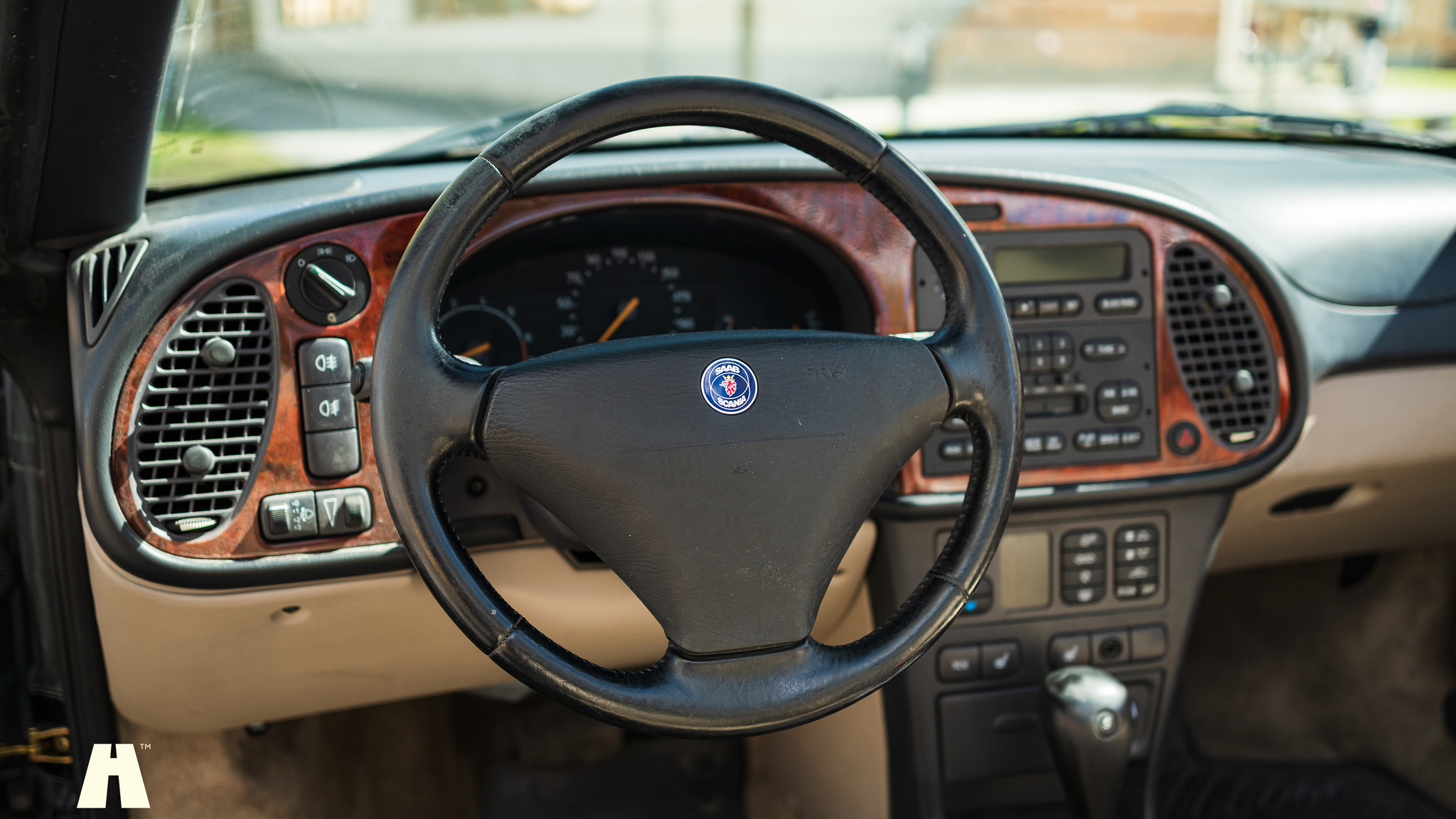 Interior image of 1995 SAAB 900 SE V6 Automat