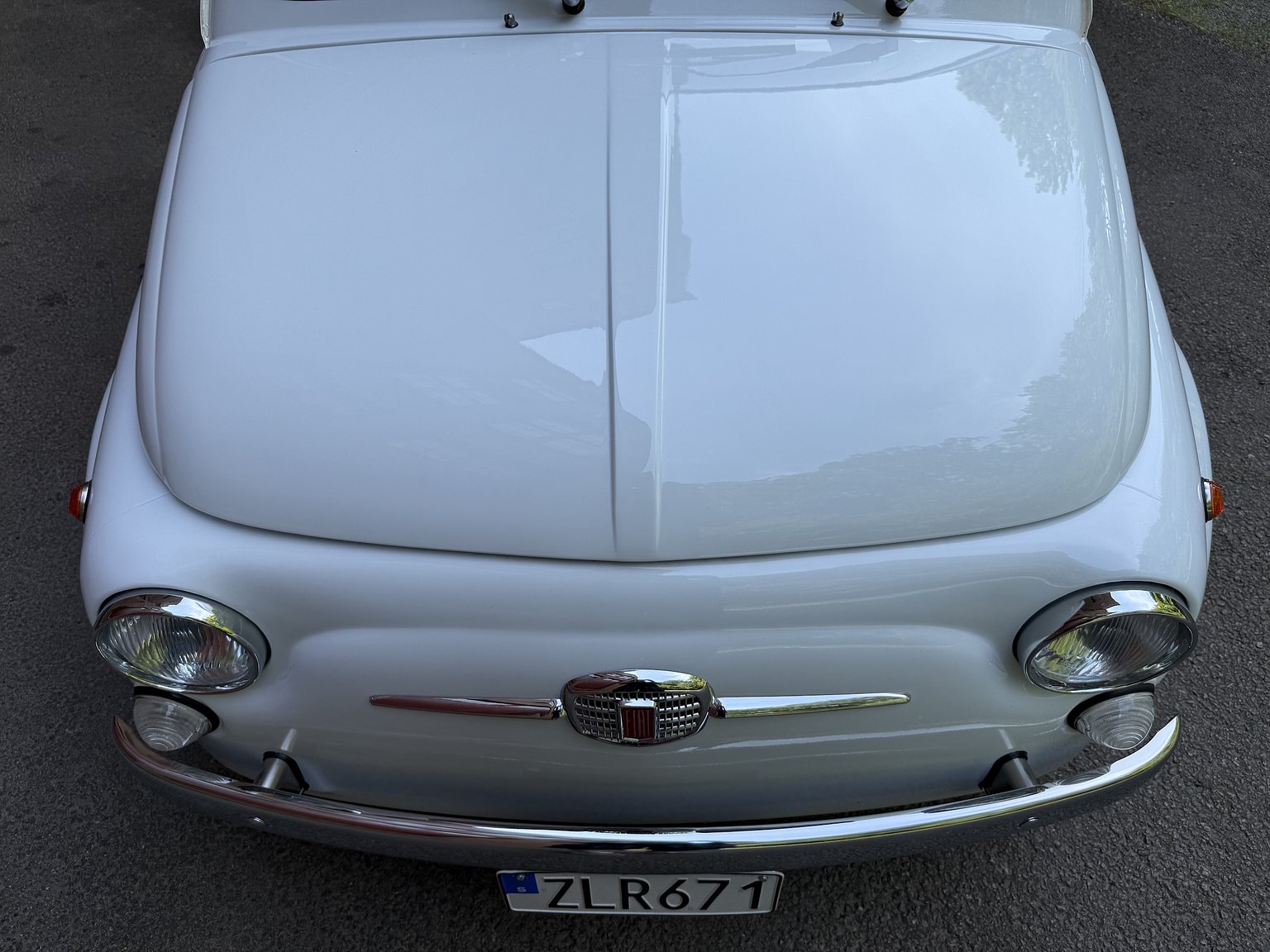 Exterior image of 1965 Fiat 500F