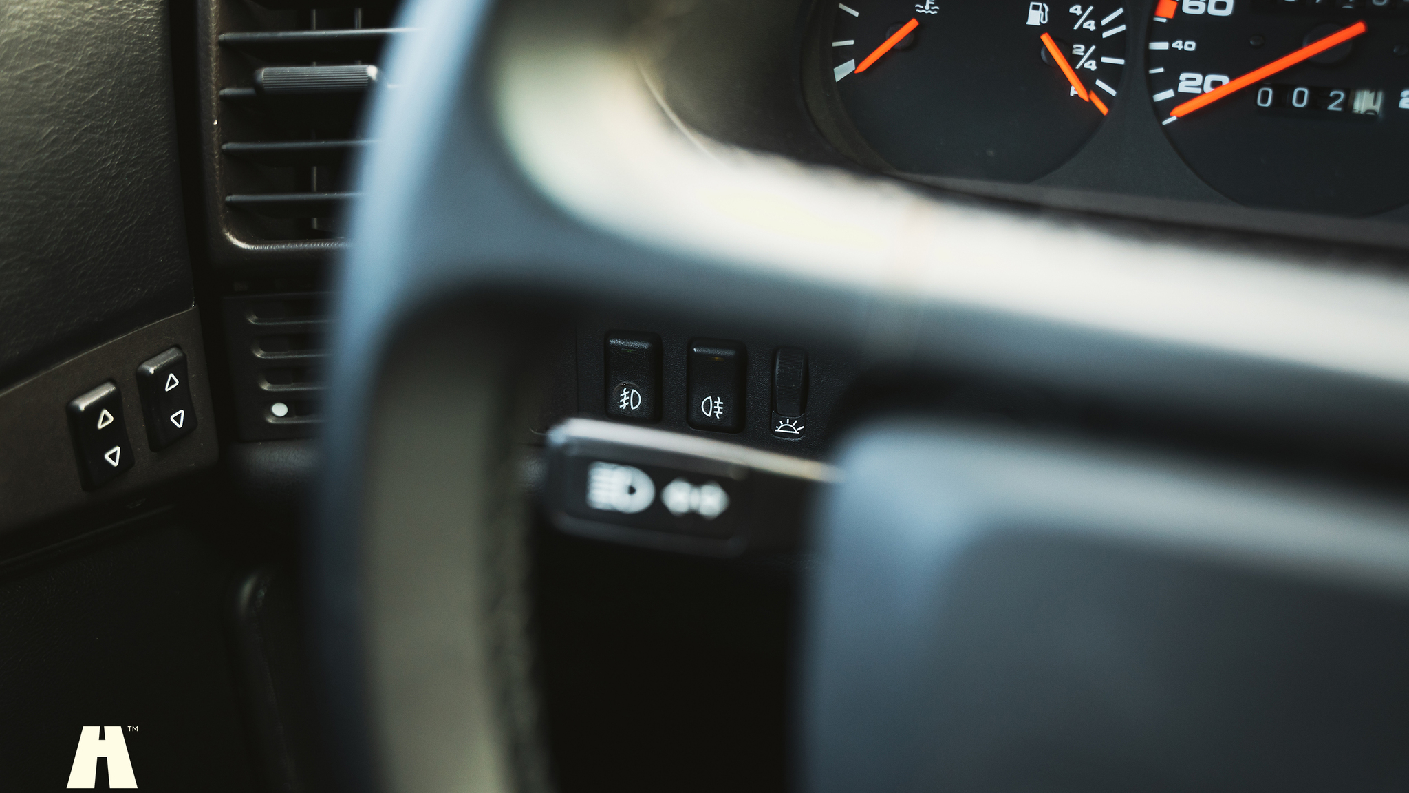 Innenraumfoto von 1990 Porsche 944 S2 (27)