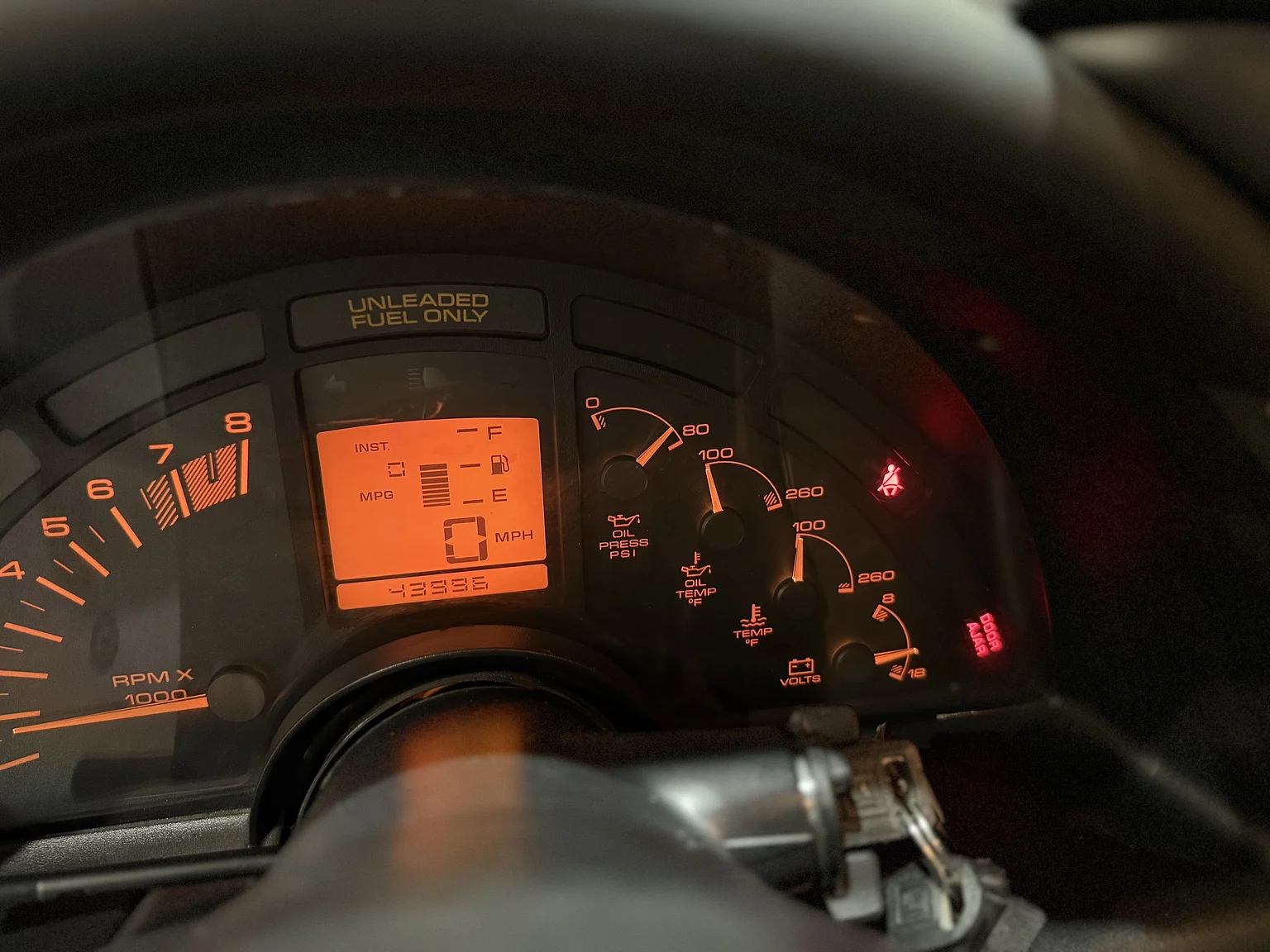 Innenraumfoto von 1990 Chevrolet Corvette ZR-1 (35)