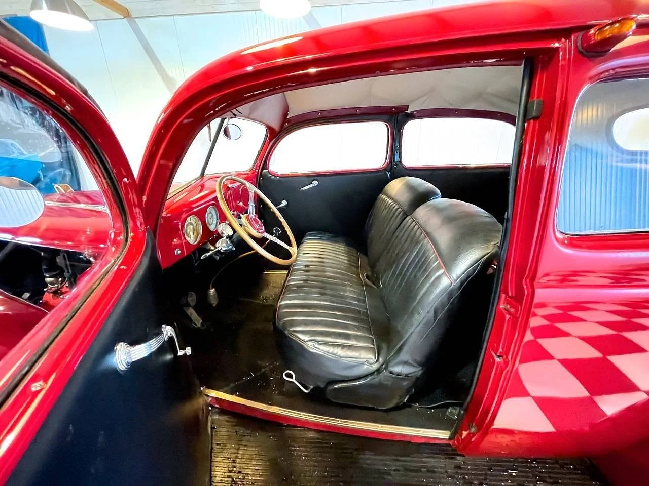 Bild von 1937 Ford Tudor (21)