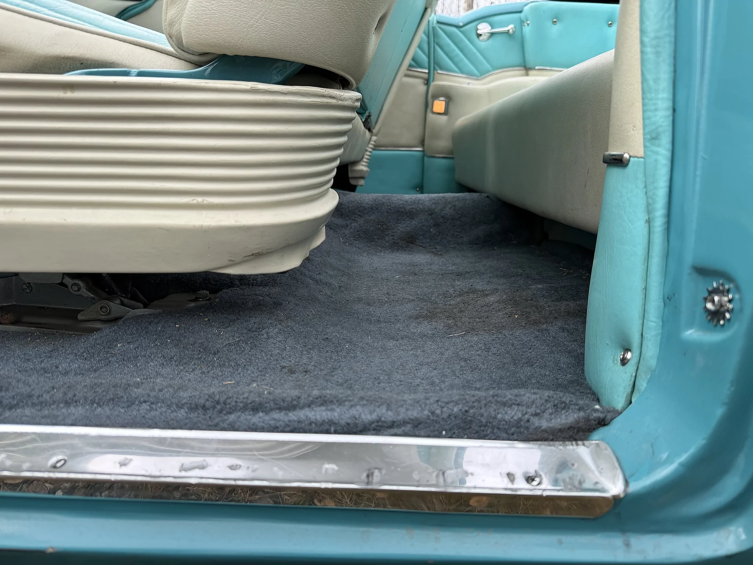 Innenraumfoto von 1955 Oldsmobile Super 88 (45)