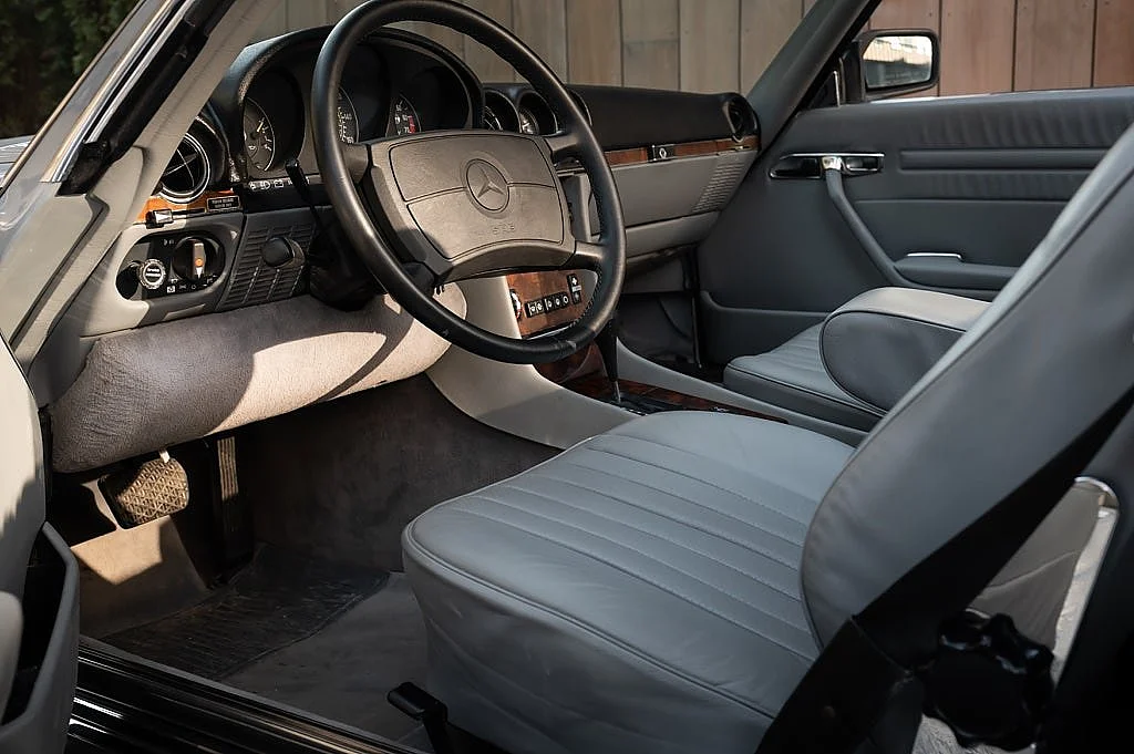 Bild von 1987 Mercedes-Benz 560SL (21)