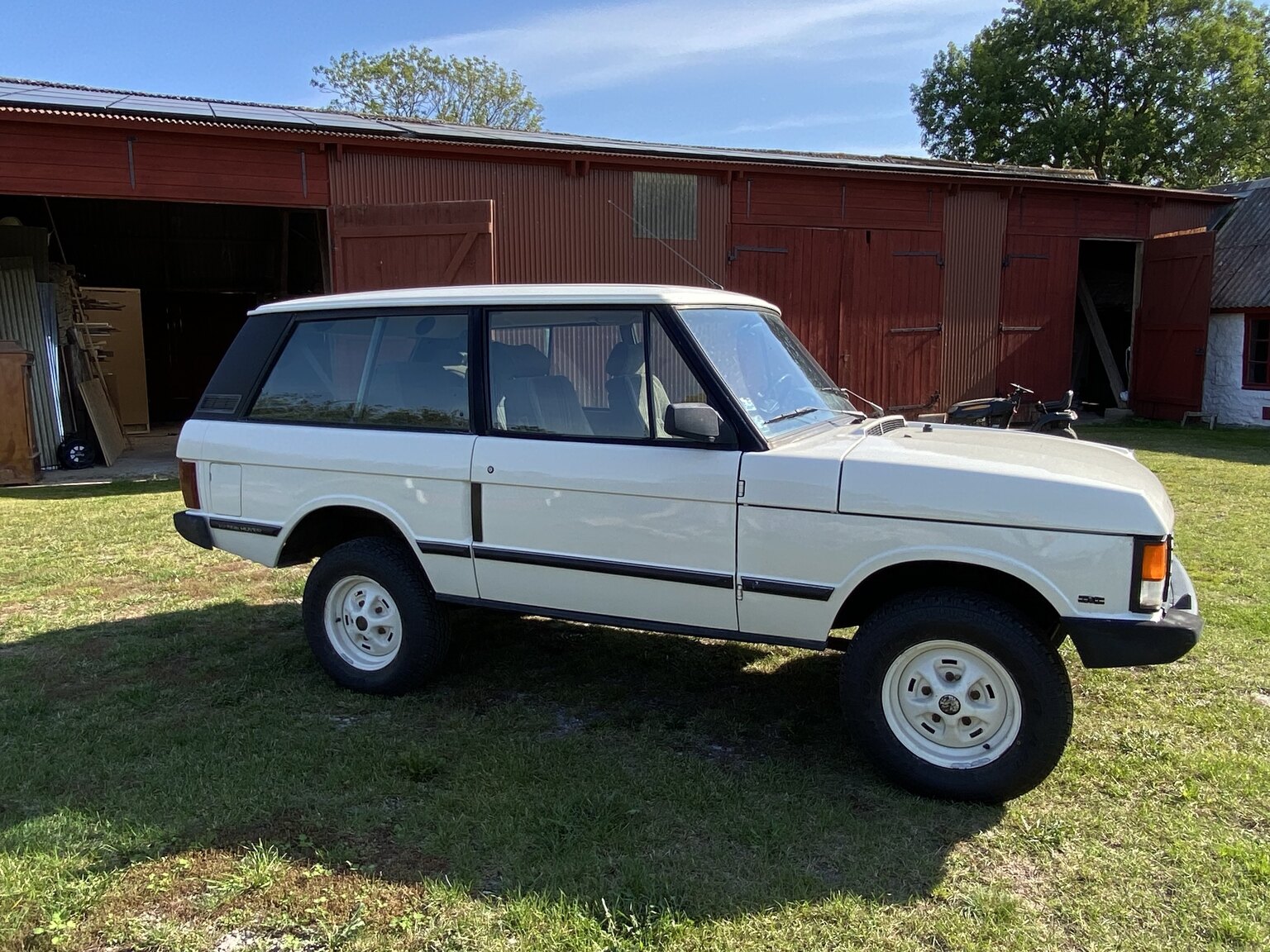 Exteriörbild på 1990 Range Rover Classic
