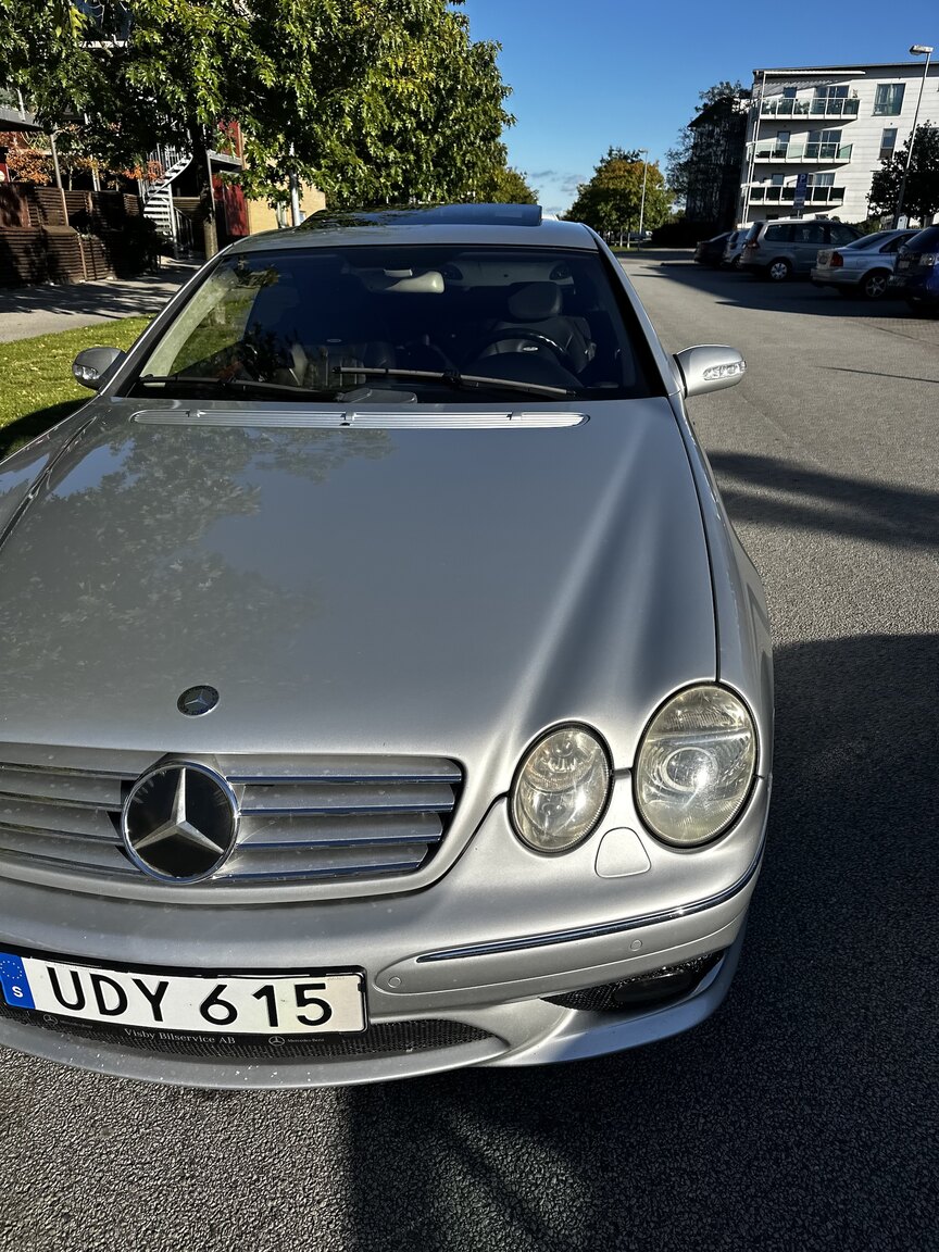 Exterior image of 2004 Mercedes-Benz CL 55 AMG