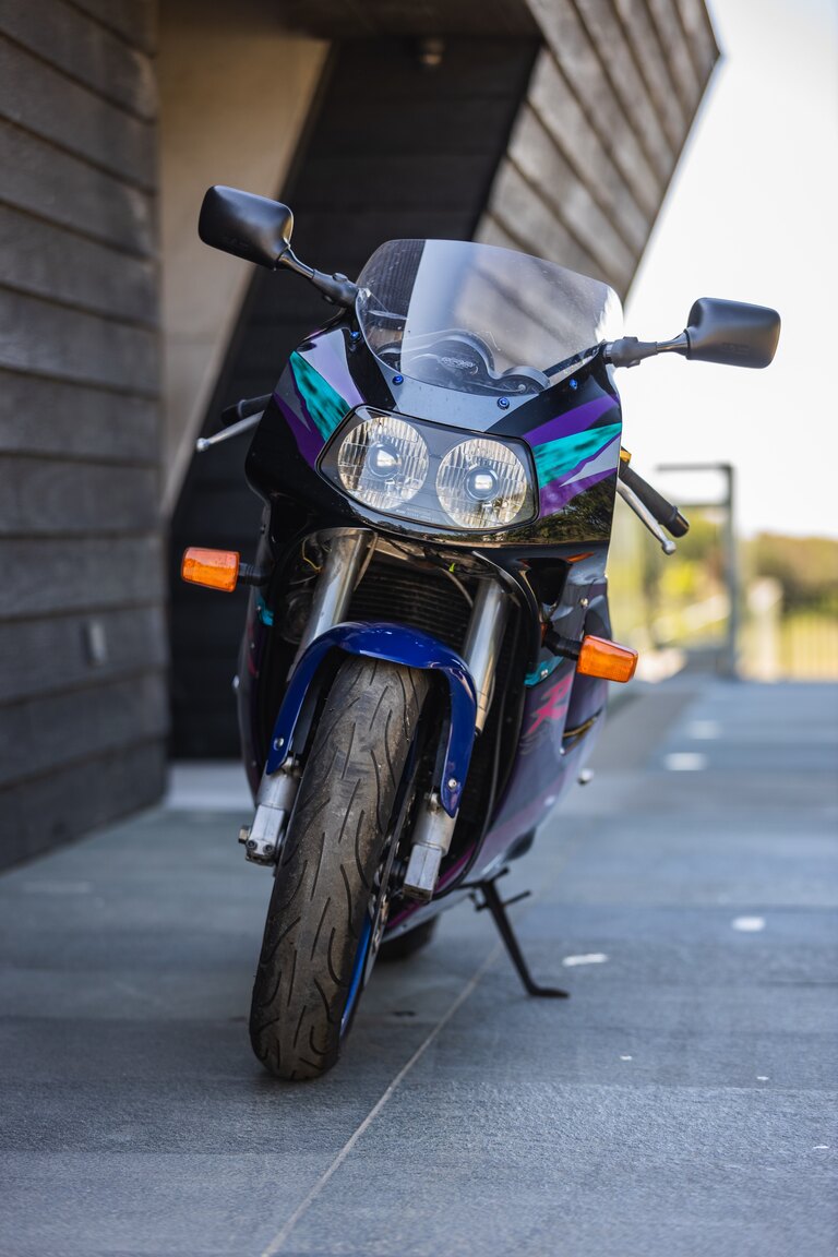 Aussenfoto 1994 Suzuki GSX-R750 (18)