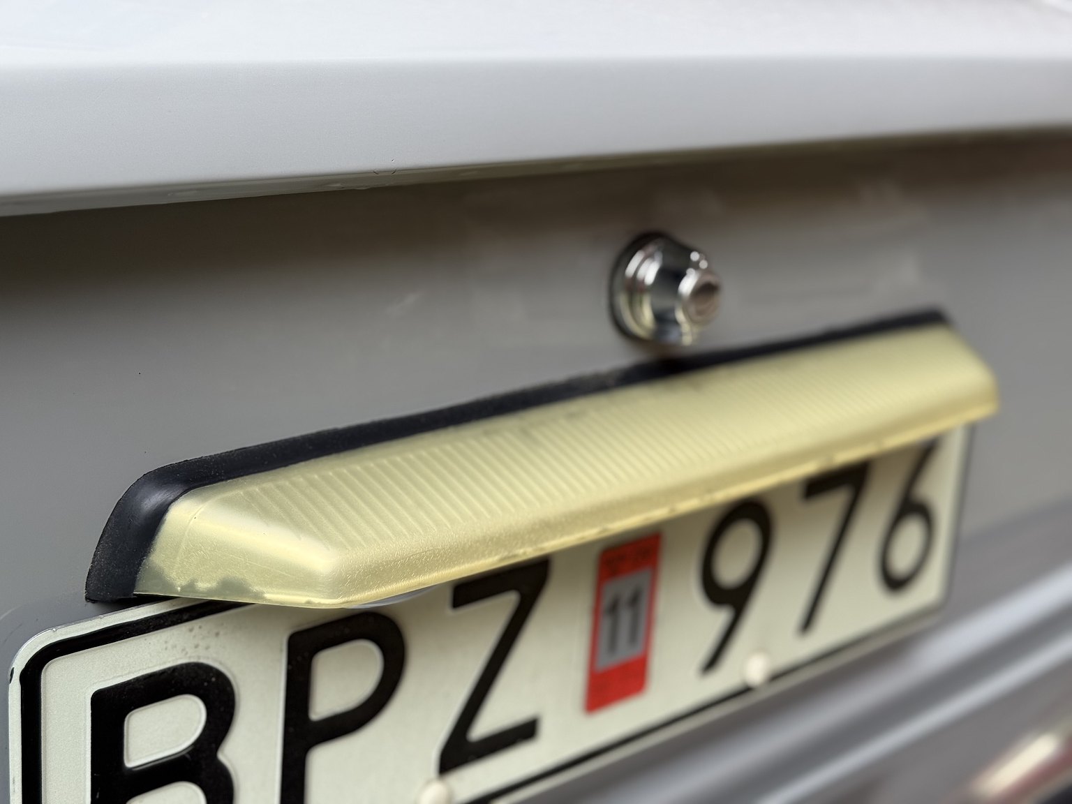 Exterior image of 1970 Volvo 142 Automatic