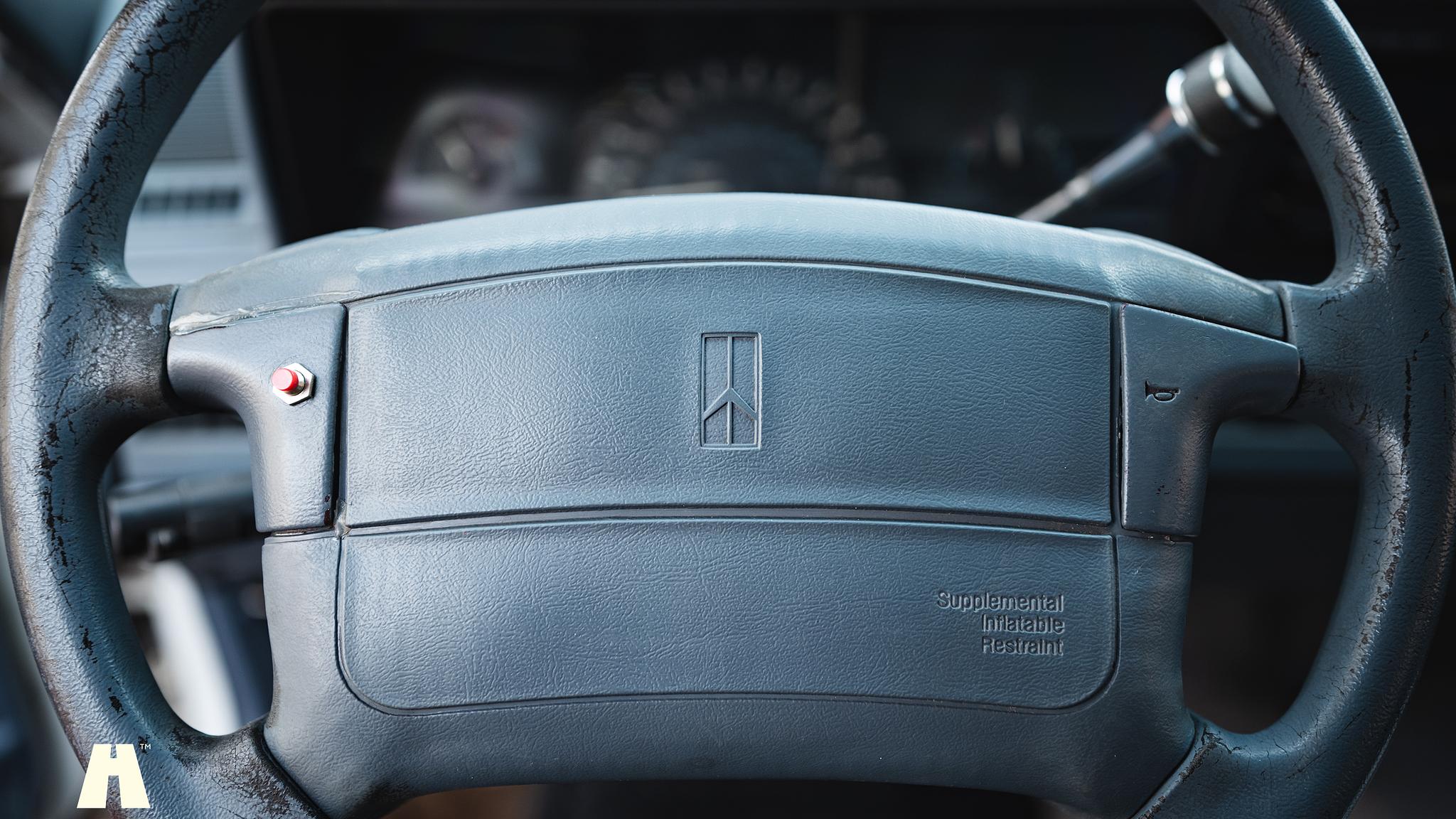 Innenraumfoto von 1994 Oldsmobile Cutlass Ciera Sedan 3.1 (65)