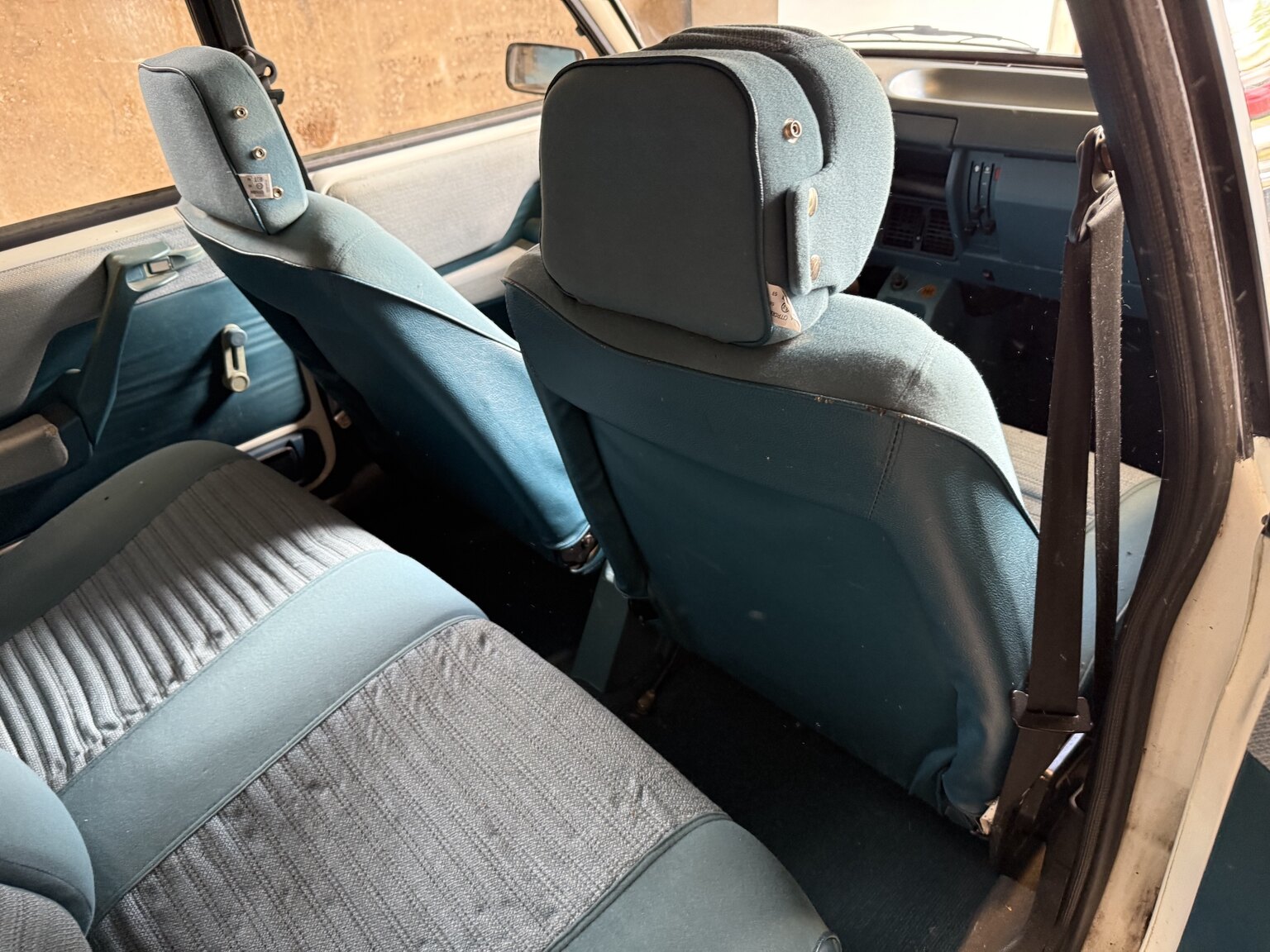 Interior image of 1984 Citroën GSA Break