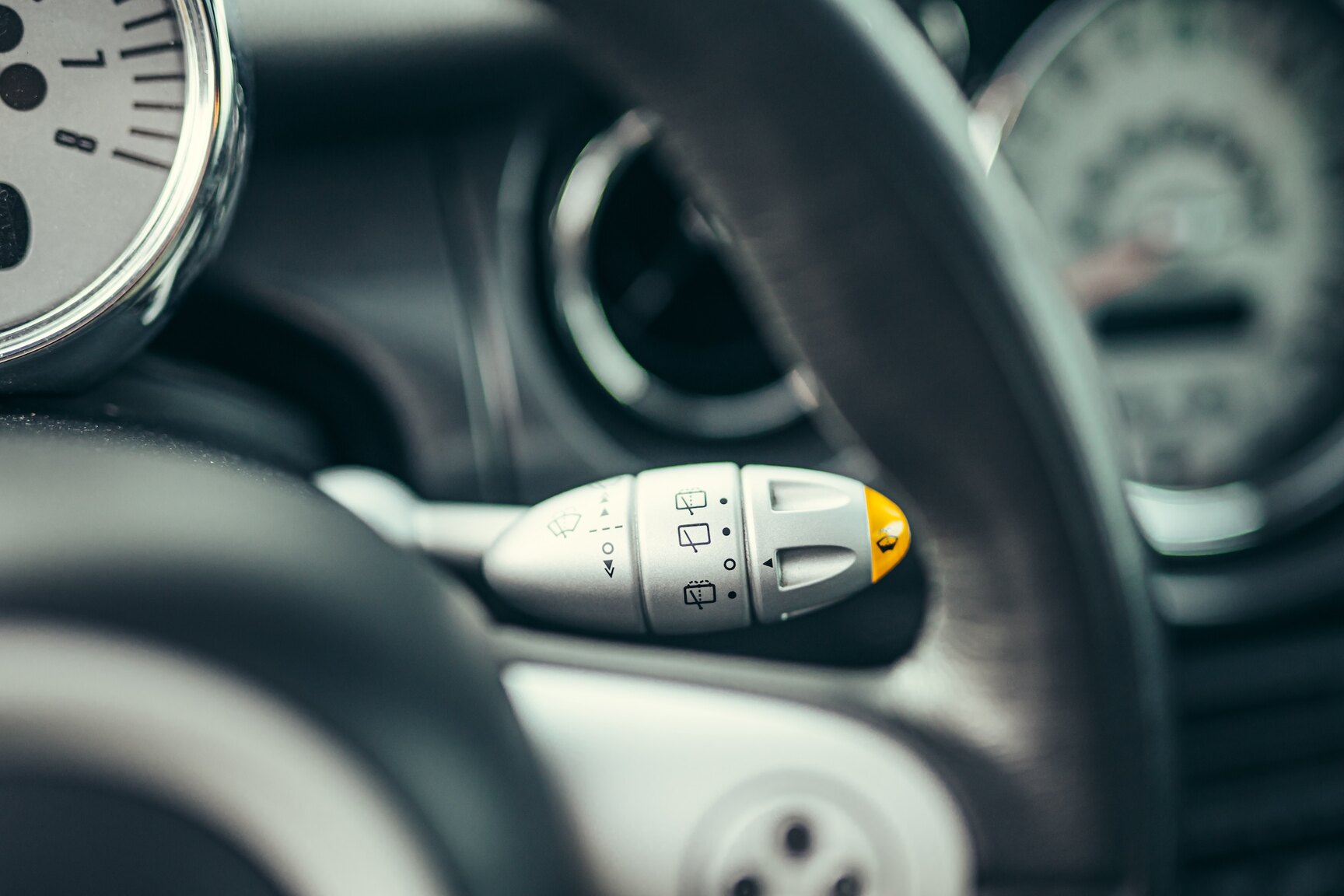 Interior image of 2006 Mini Cooper John Cooper Works