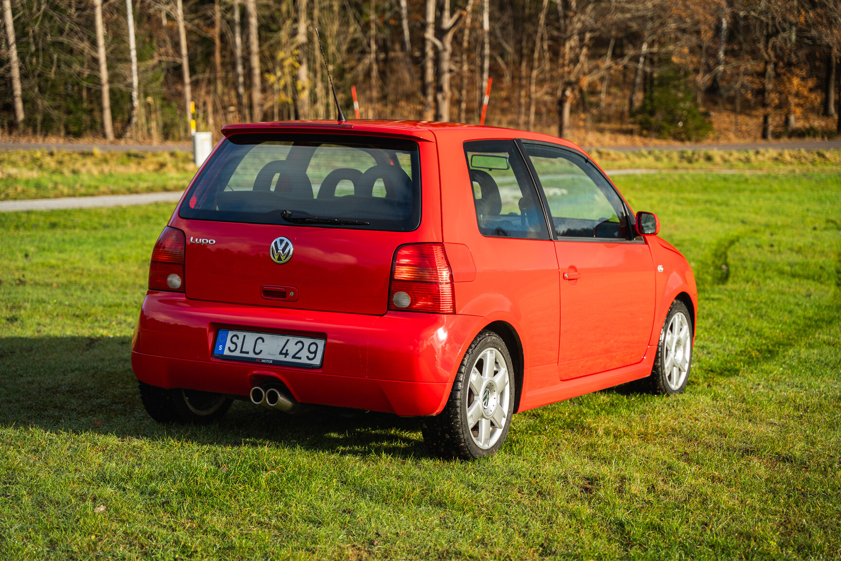 Exterior image of 2001 VW Lupo GTI