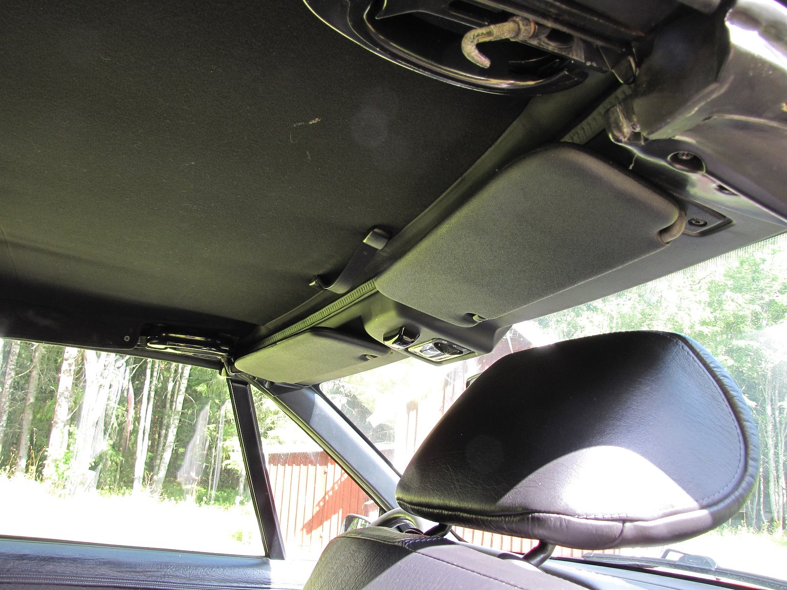 Interior image of 1999 Peugeot 306 Cabriolet 2.0 Manuell