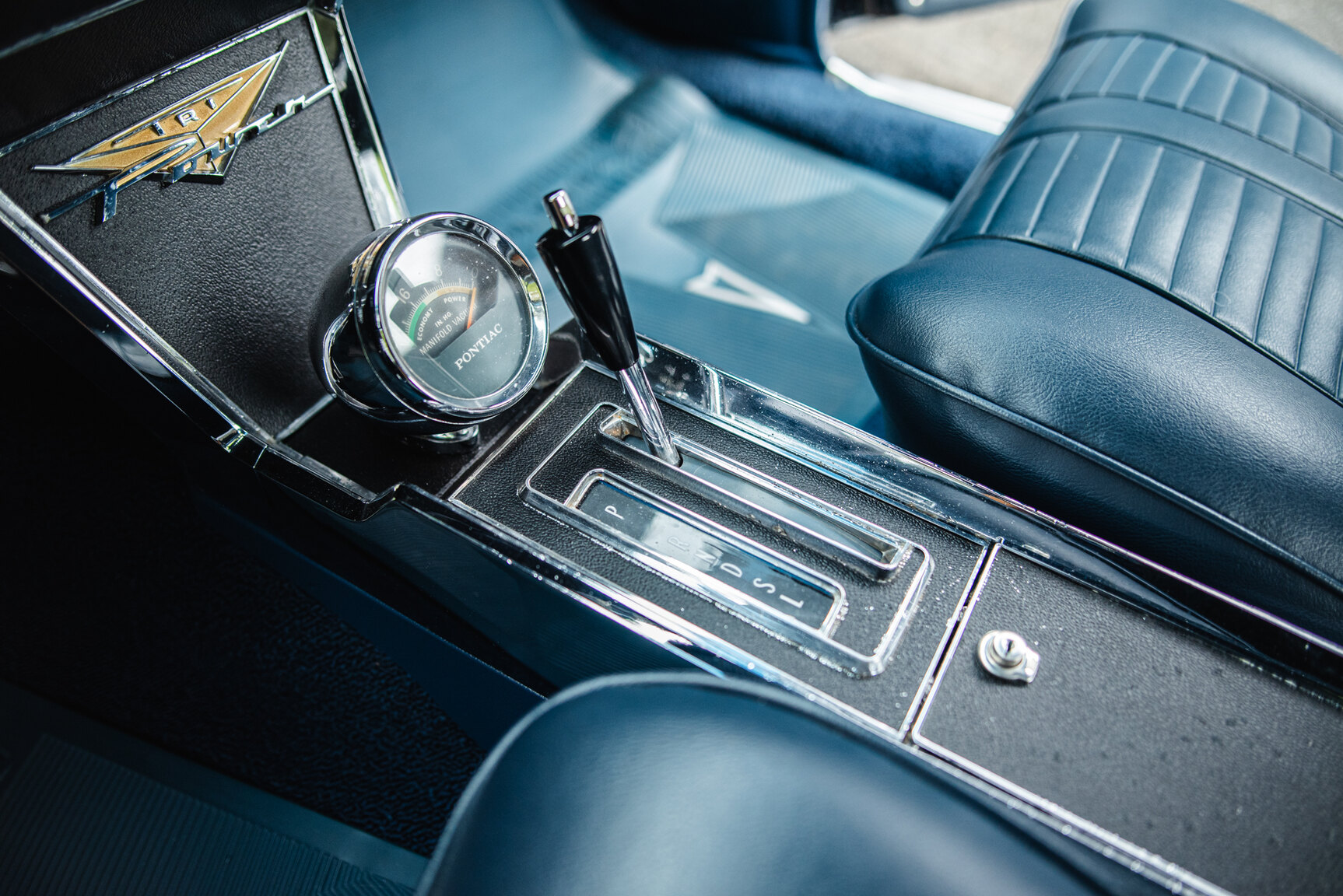 Interior image of 1965 Pontiac Catalina 421 Tripower-Pack 2+2