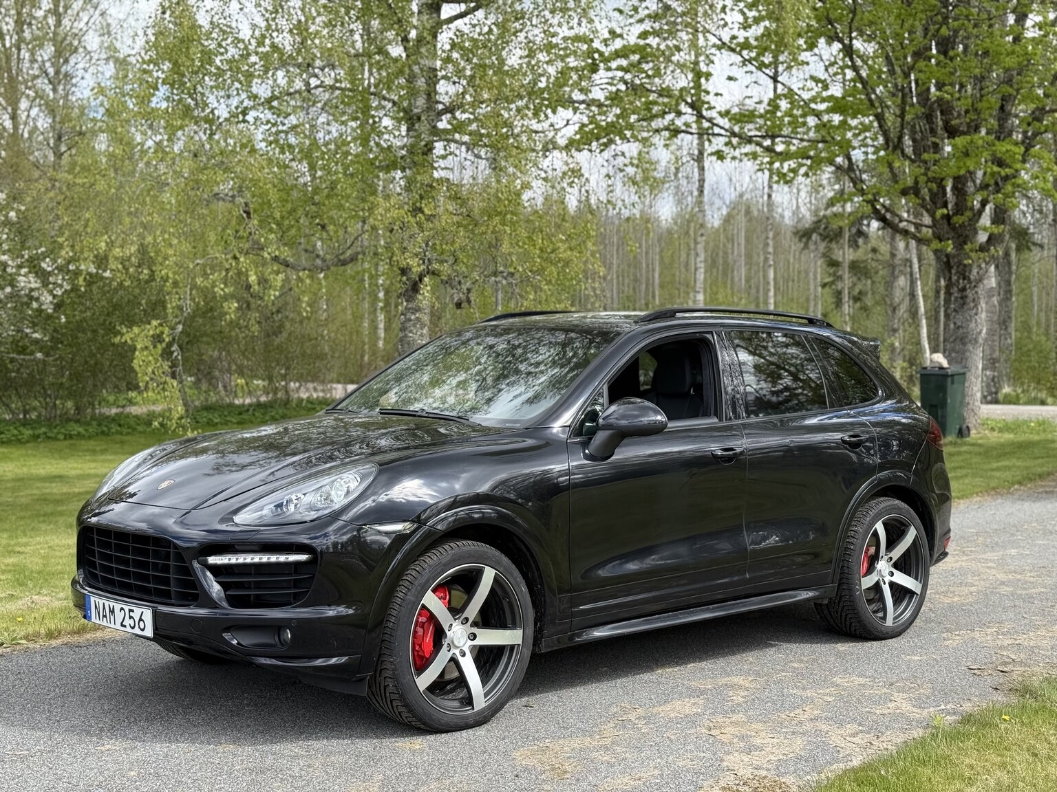 Exterior image of 2013 Porsche Cayenne GTS