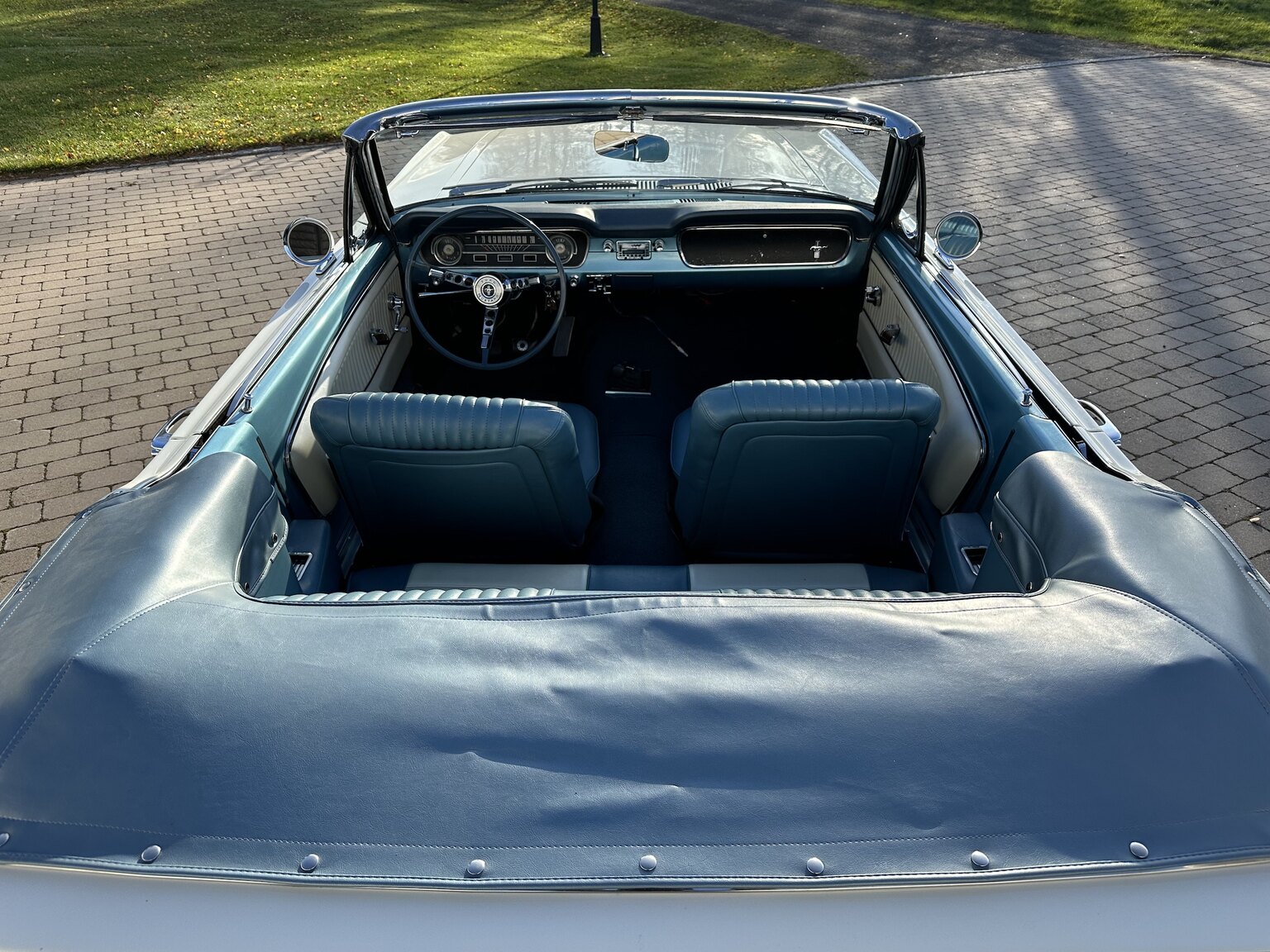 Interiörbild 1966 Ford Mustang Convertible